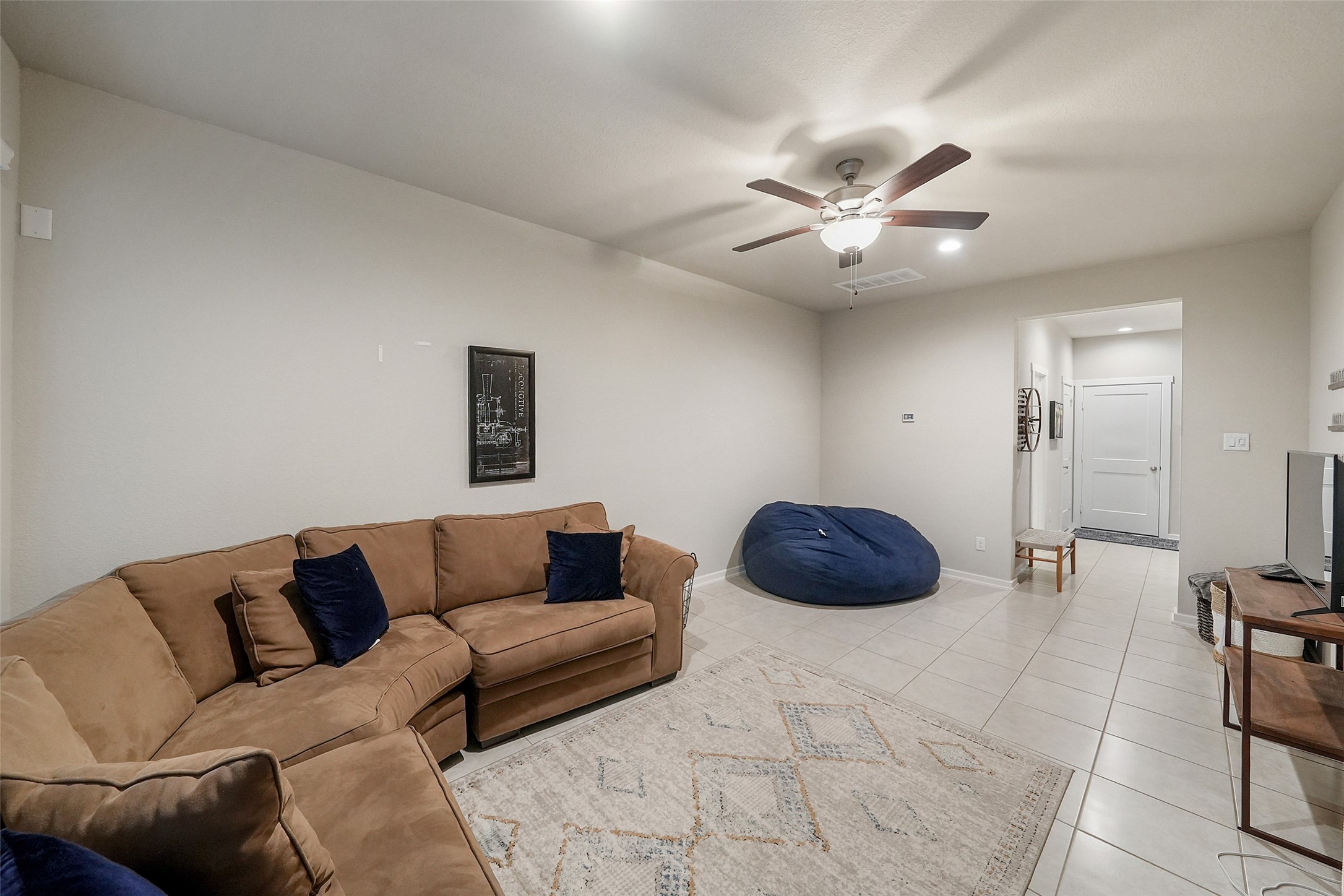  324 N Spotted Fern Drive - 物件實景