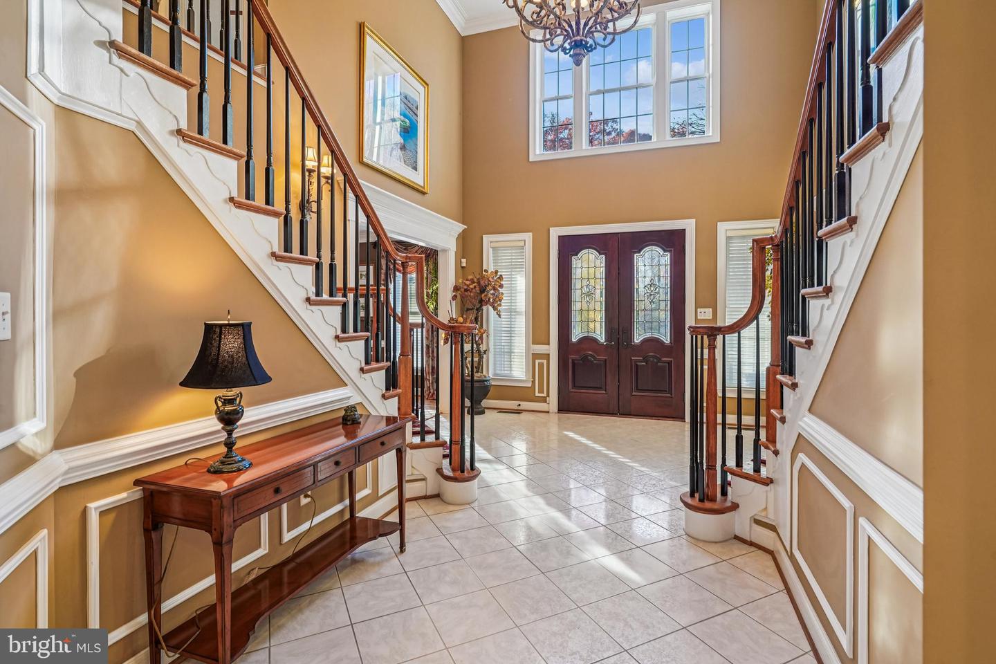 North Bethesda, Maryland, 20852, United States, 5 Bedrooms Bedrooms, ,5 BathroomsBathrooms,Residential,For Sale,1991971