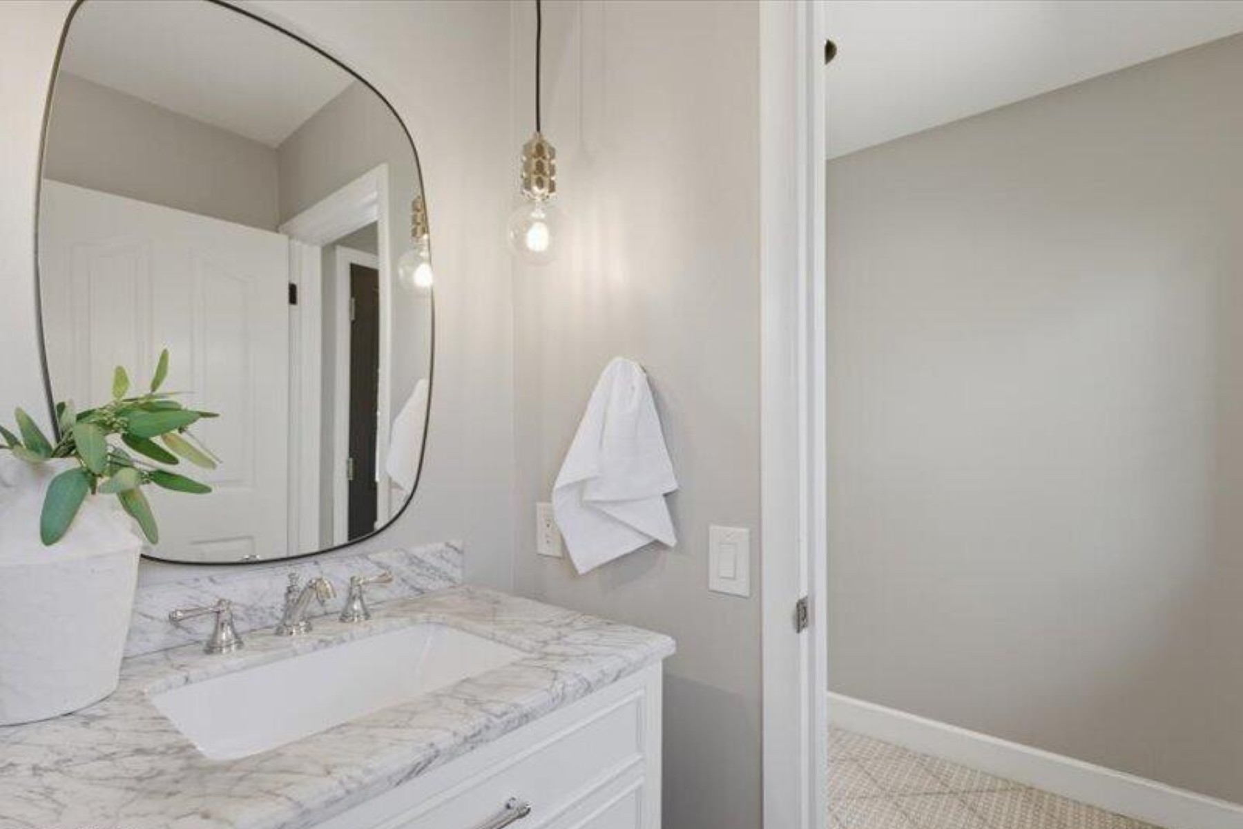  5630 E Sylvia Street  Scottsdale, AZ - 物件實景