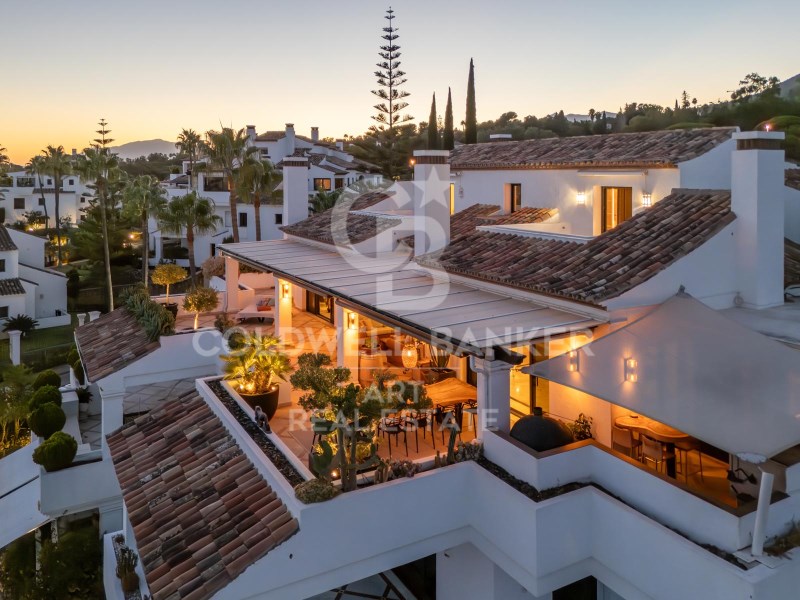 Marbella, Andalusia, ES, 4 Bedrooms Bedrooms, ,5 BathroomsBathrooms,Residential,For Sale,1950823