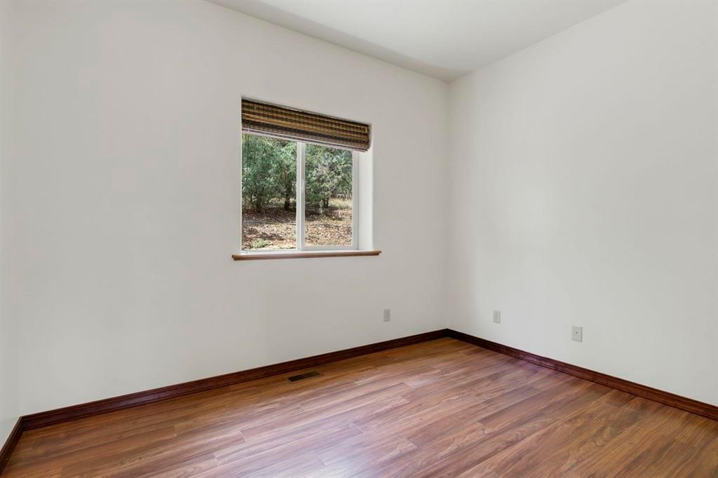 Durango, Colorado, 81303, United States, 4 Bedrooms Bedrooms, ,3 BathroomsBathrooms,Residential,For Sale,1947103