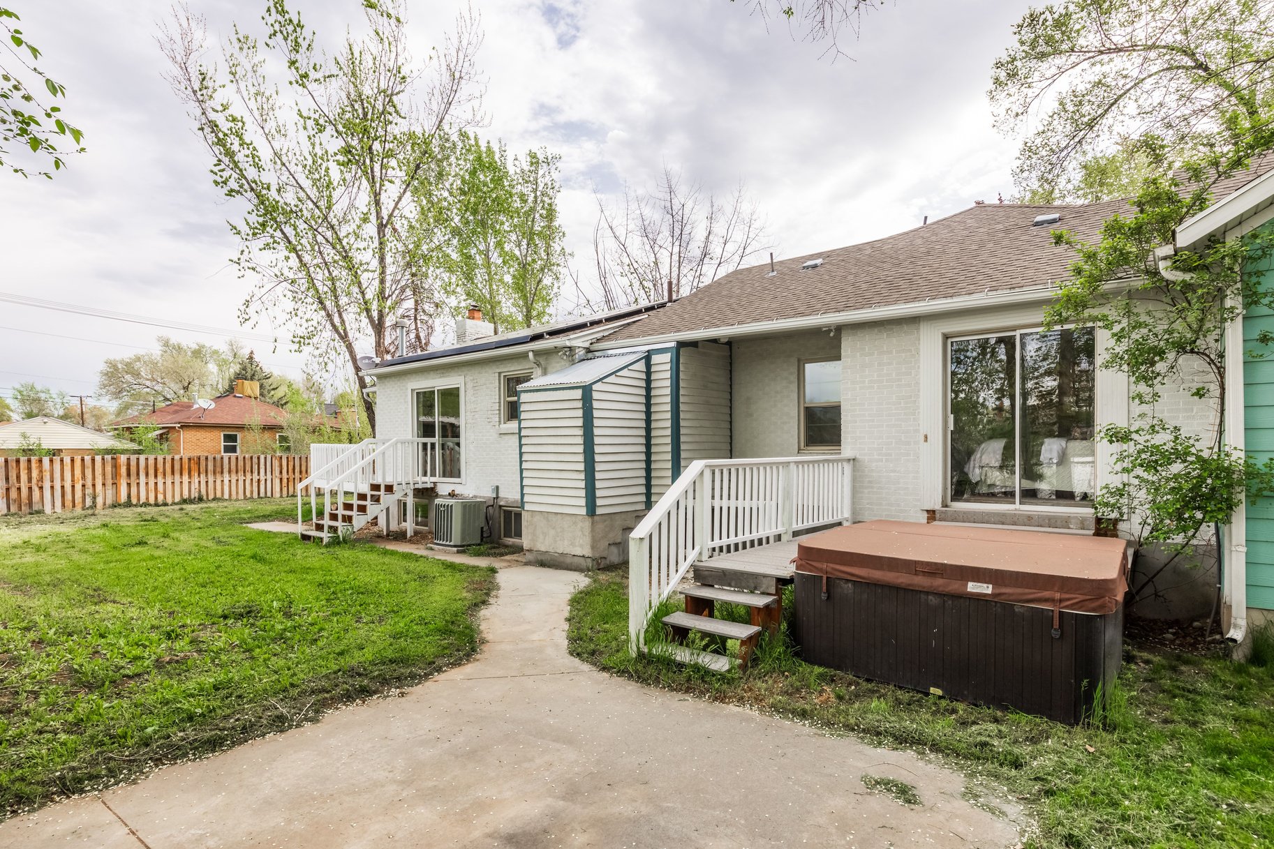  Spacious Property Down a Private Lane - 物件實景