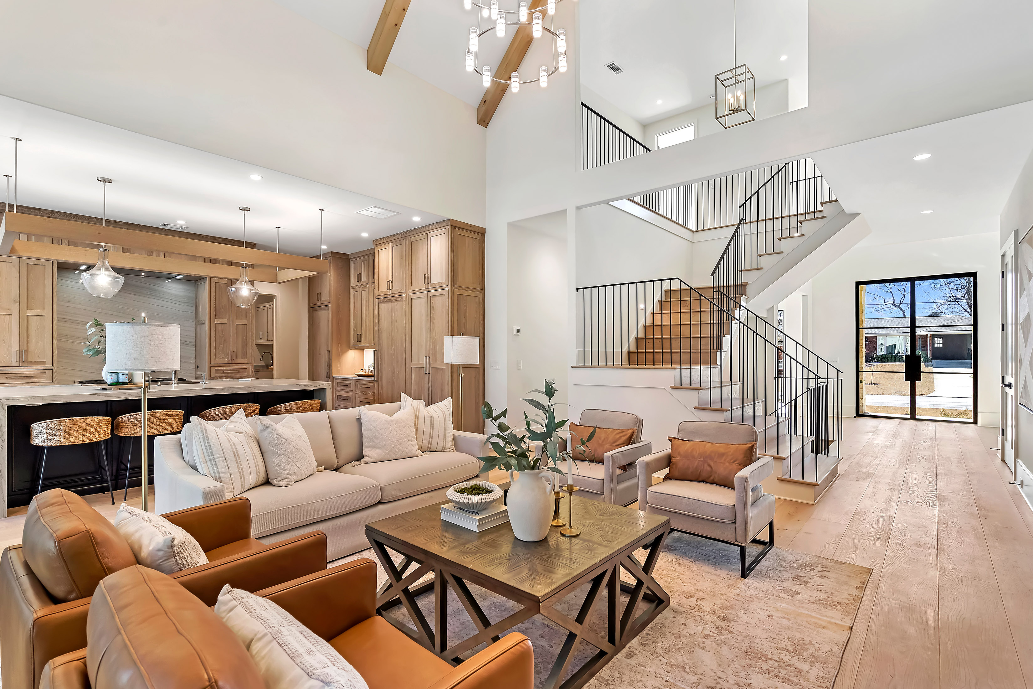  Exceptional New Home Located in Sought-After Communities in Downtown Alpharetta - 物件實景