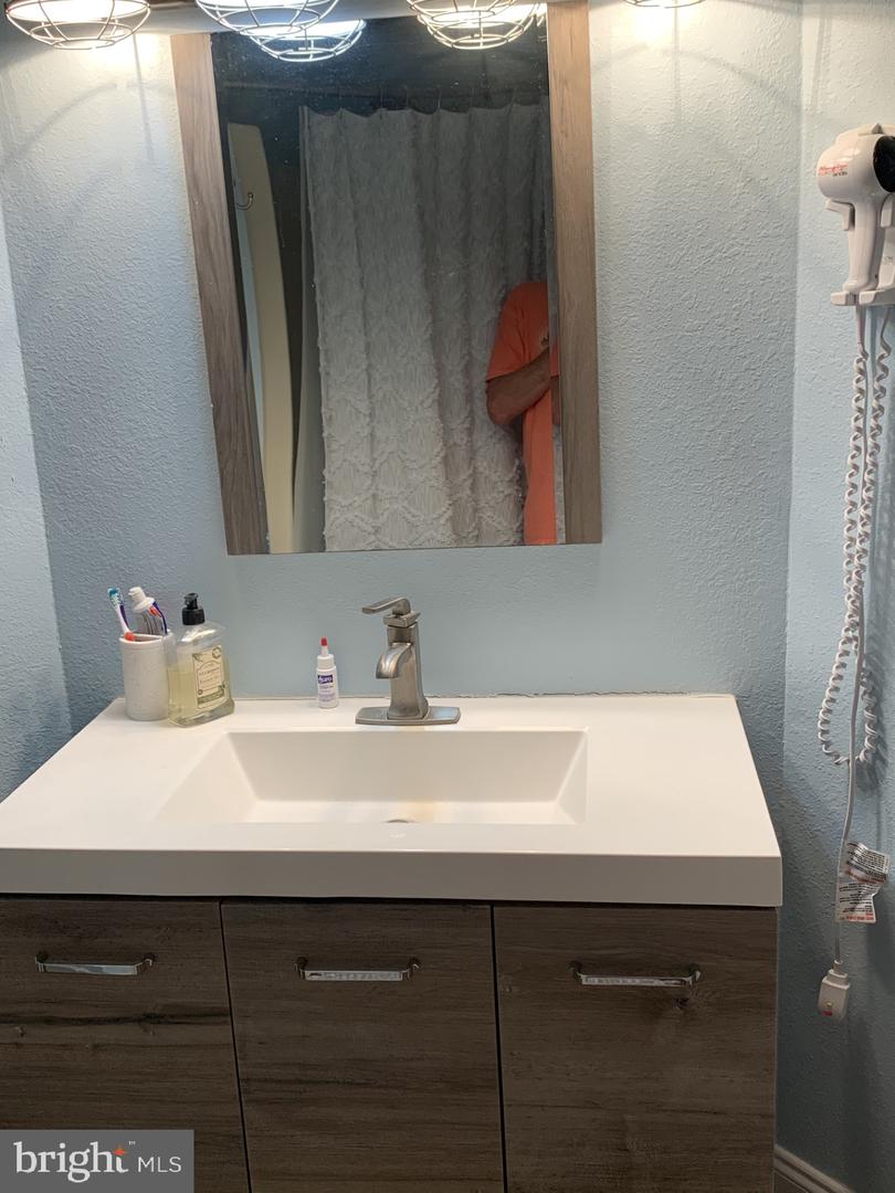 153 Sandyhill Drive, Ocean City, Maryland, 21842, United States, 3 Bedrooms Bedrooms, ,2 BathroomsBathrooms,Residential,For Sale,153 Sandyhill Drive,1546001
