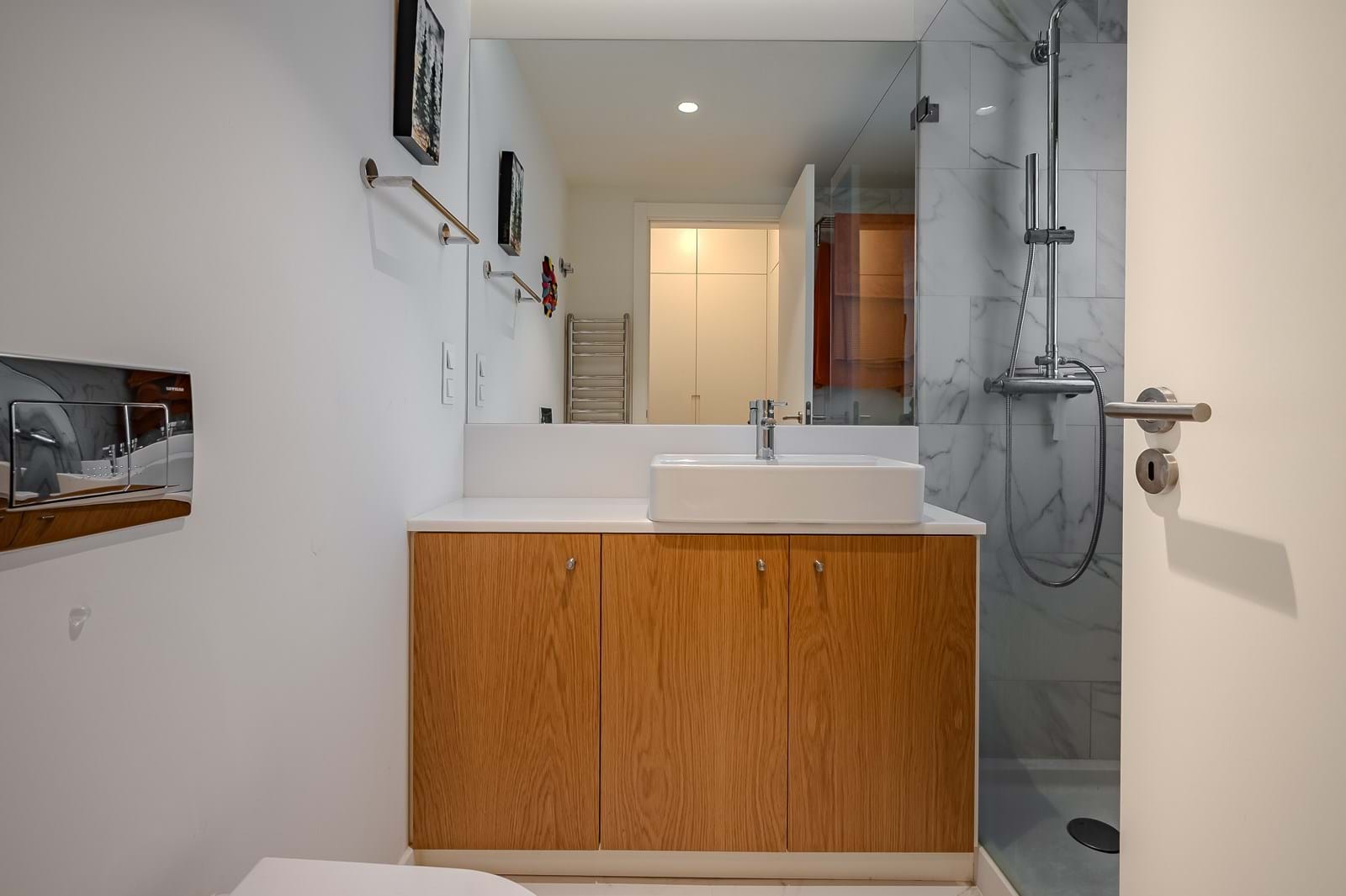 Seixal, Setúbal, 2840-244, PT, 3 Bedrooms Bedrooms, ,3 BathroomsBathrooms,Residential,For Sale,1819381