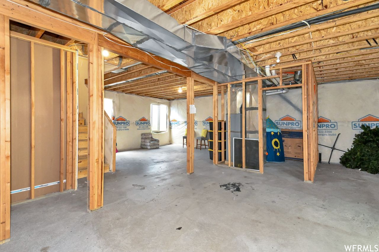 7639 S Bear Gulch Rd, West Jordan, Utah, 84081, United States, 3 Bedrooms Bedrooms, ,3 BathroomsBathrooms,Residential,For Sale,7639 S Bear Gulch Rd,1663668