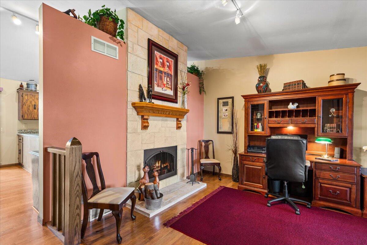 West Bend, Wisconsin, 53095, United States, 3 Bedrooms Bedrooms, ,2 BathroomsBathrooms,Residential,For Sale,1917208