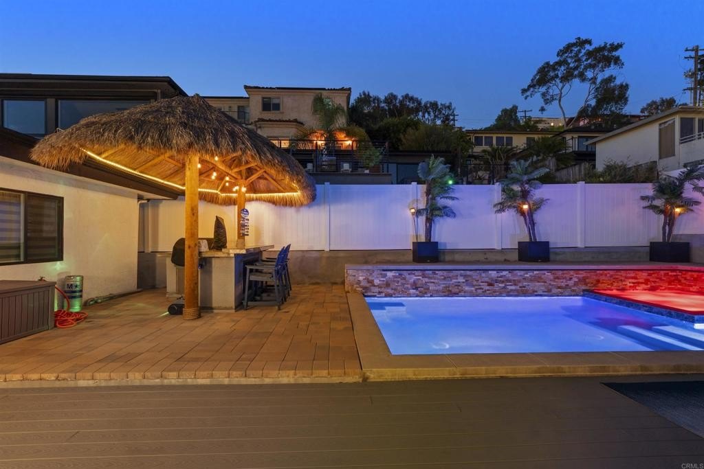 San Diego, California, 92106, United States, 3 Bedrooms Bedrooms, ,2 BathroomsBathrooms,Residential,For Sale,1991298