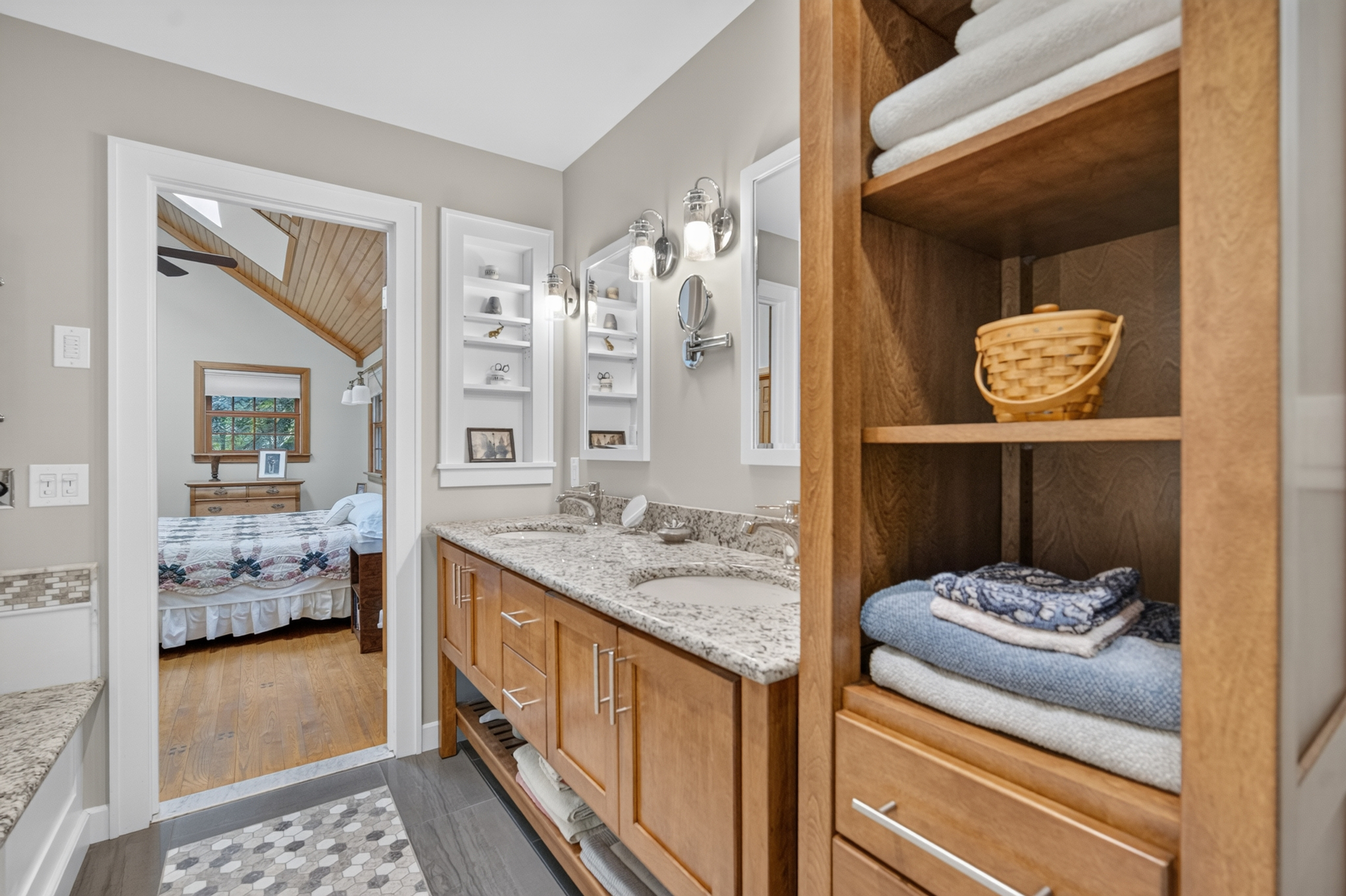  60 Hillcrest Lane, Saratoga Springs, NY 12866 - 物件實景