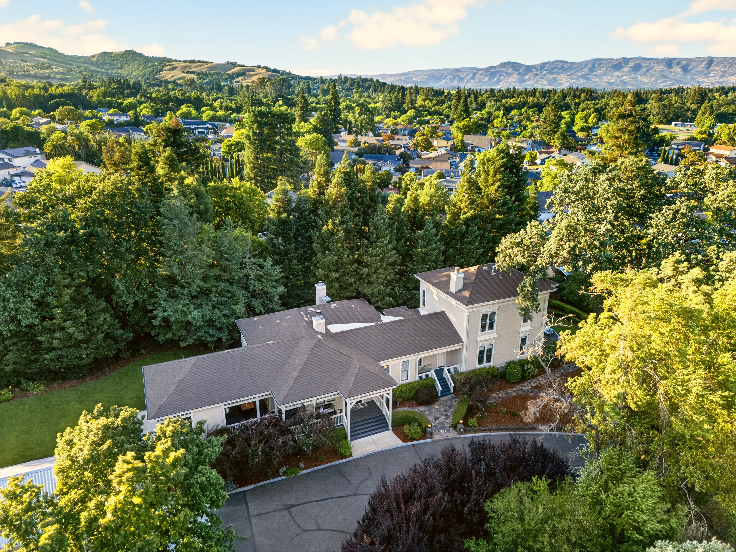  34 Buhman Ct. Napa - 物件實景
