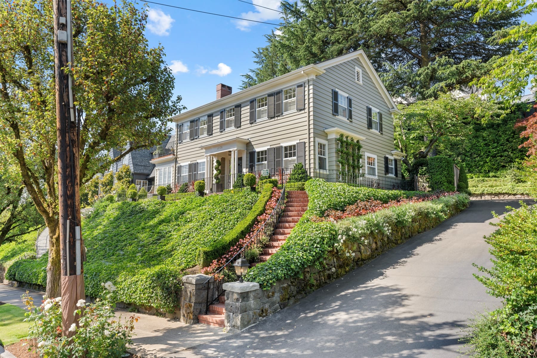  2836 NW CUMBERLAND RD Portland, OR 97210 - 物件實景