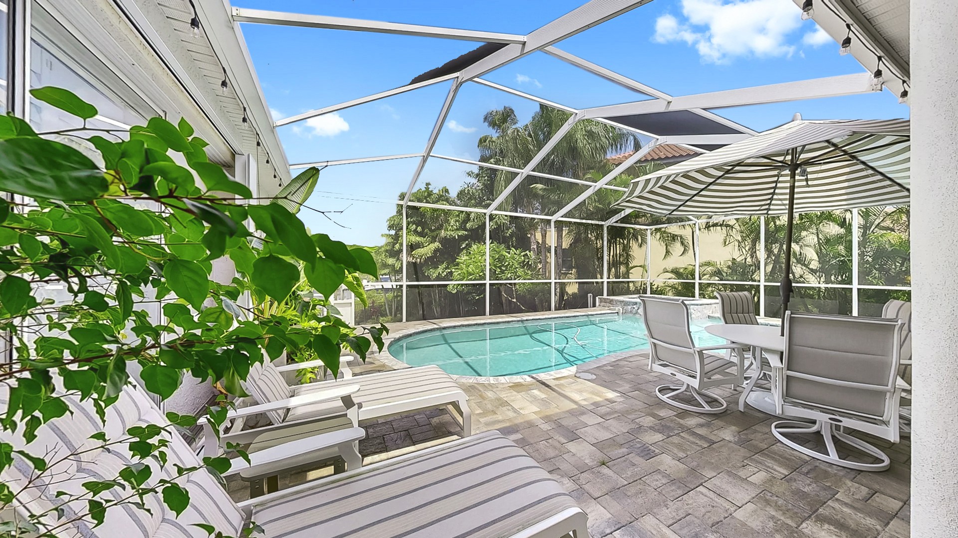 Apollo Beach, Florida, 33572, United States, 4 Bedrooms Bedrooms, ,3 BathroomsBathrooms,Residential,For Sale,1895059