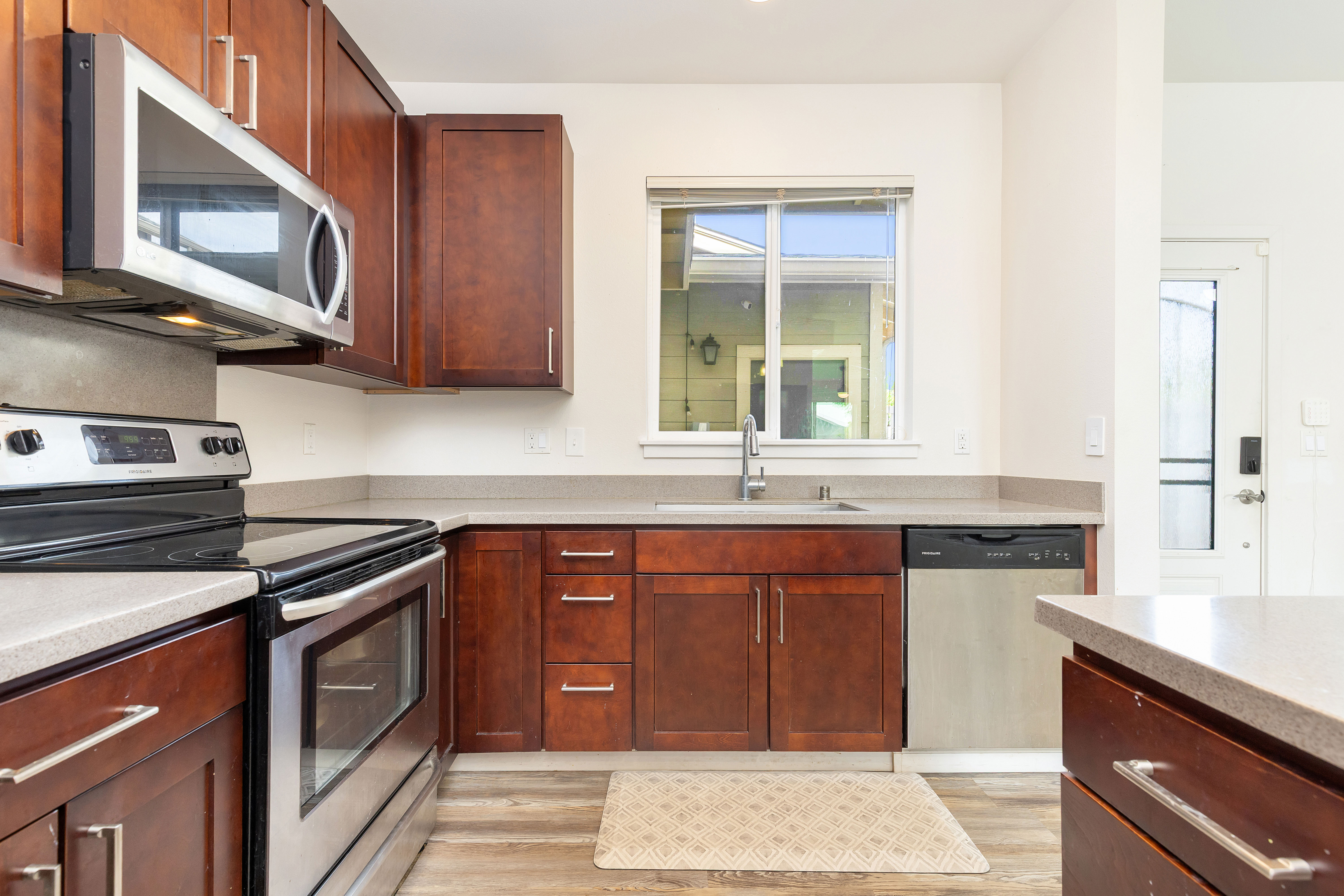 Ewa Beach, Hawaii, 96706, United States, 3 Bedrooms Bedrooms, ,3 BathroomsBathrooms,Residential,For Sale,2007888