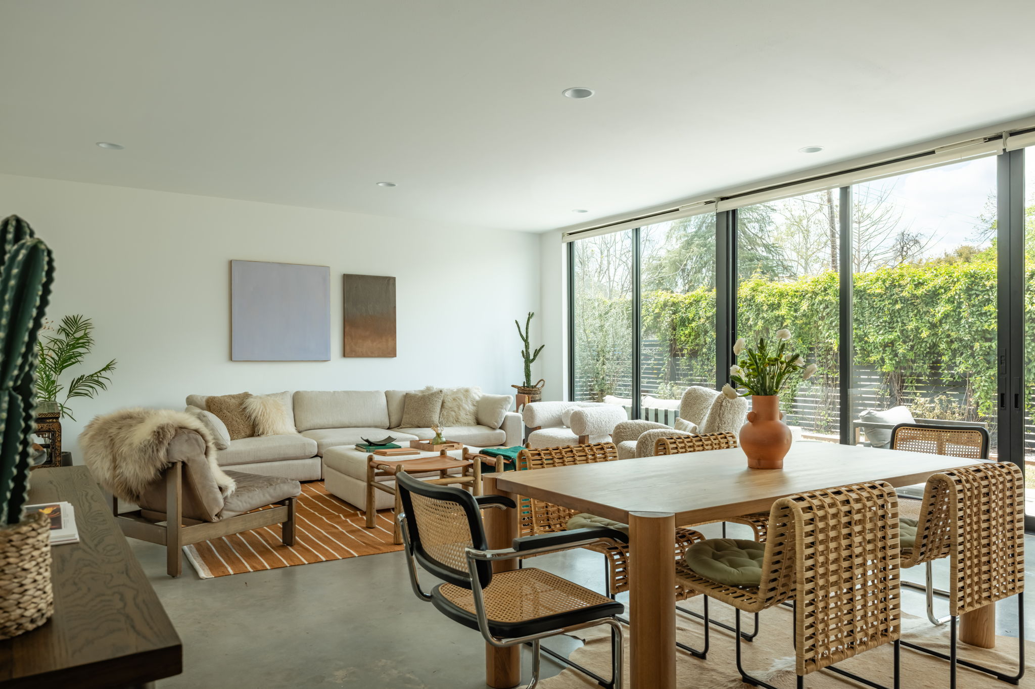  E. 2nd Sancuarty - 物件實景