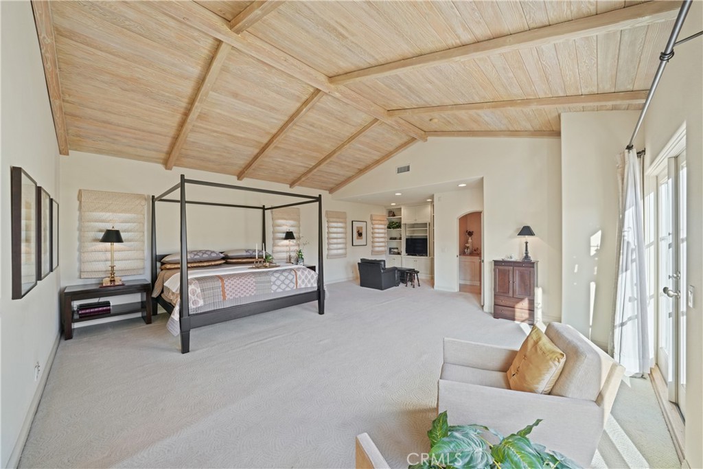 Huntington Beach, California, 92649, United States, 5 Bedrooms Bedrooms, ,5 BathroomsBathrooms,Residential,For Sale,1991081