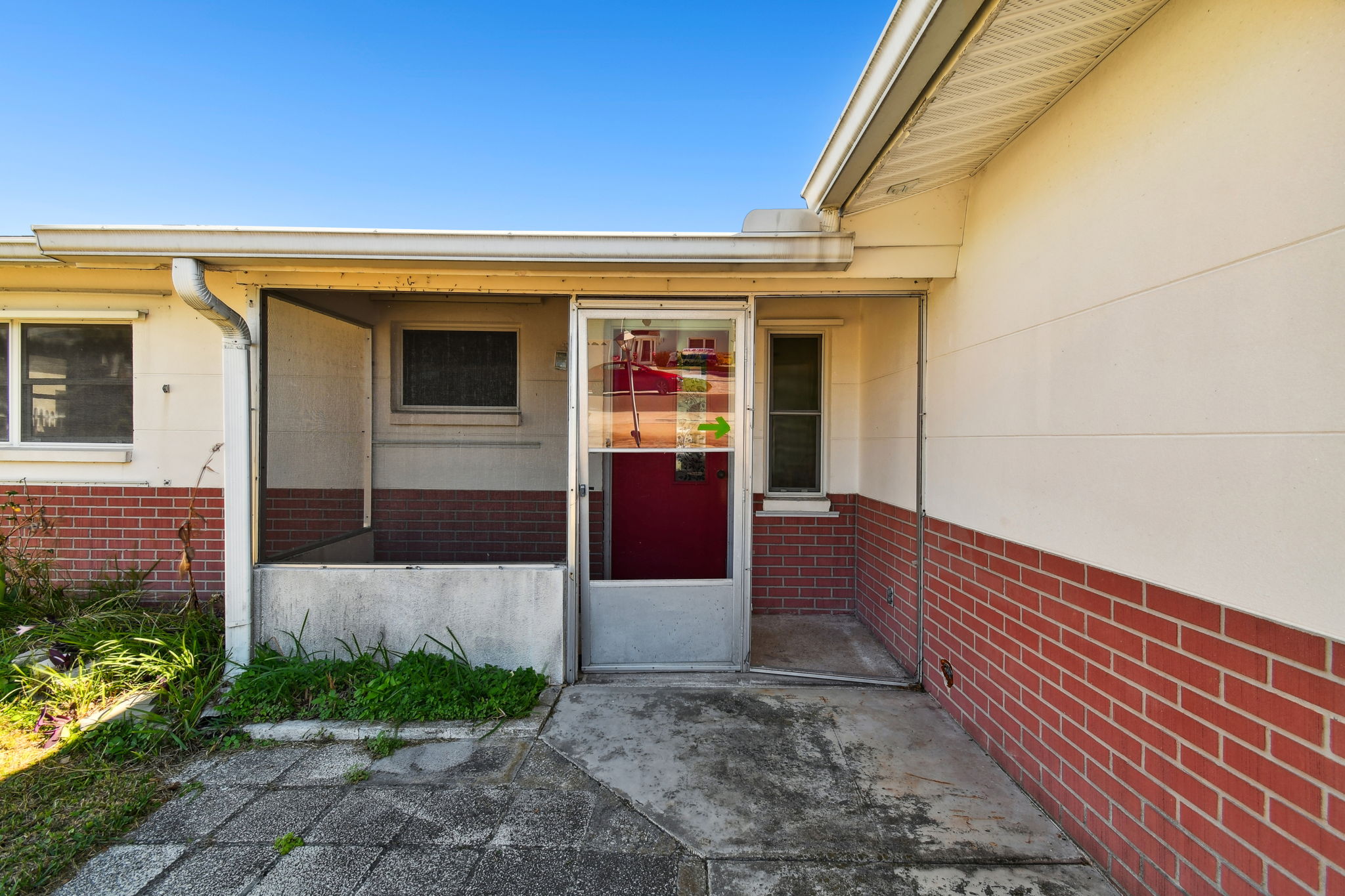 Madeira Beach, Florida, 33708, United States, 3 Bedrooms Bedrooms, ,2 BathroomsBathrooms,Residential,For Sale,1943278