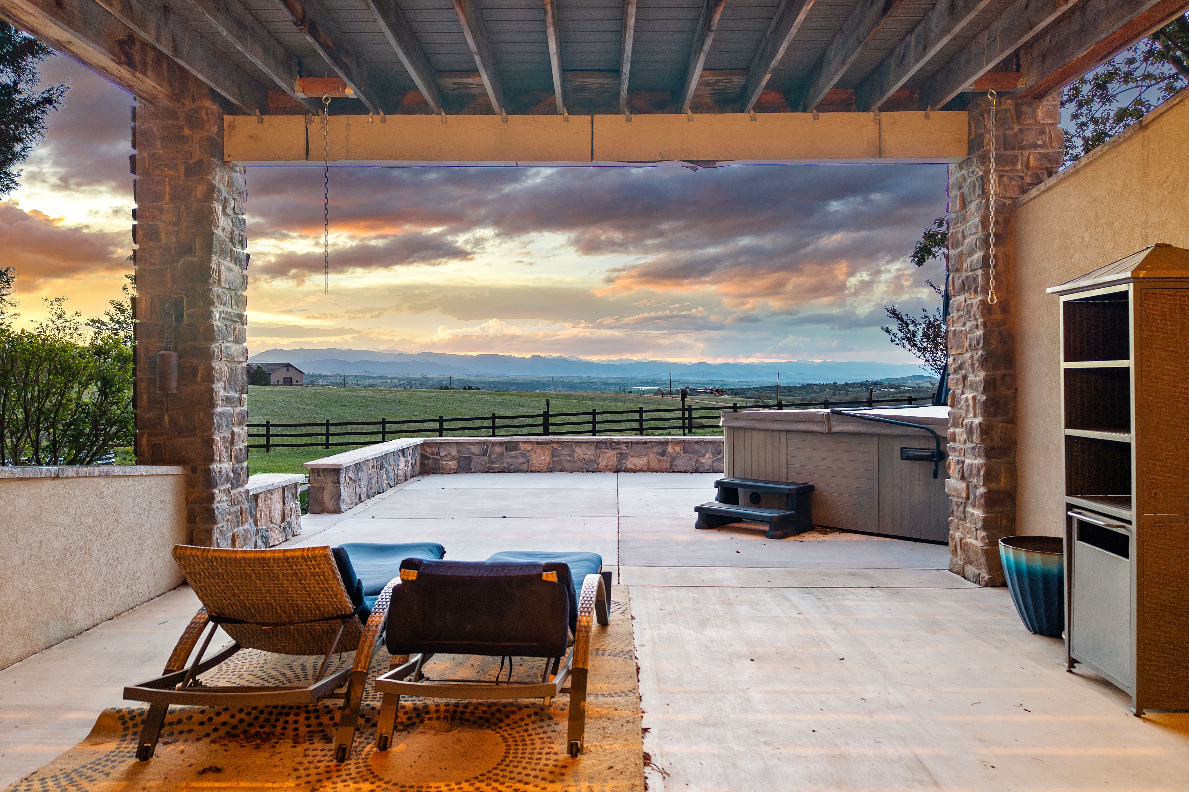  Set on five scenic acres with sweeping Front Range views - 物件實景