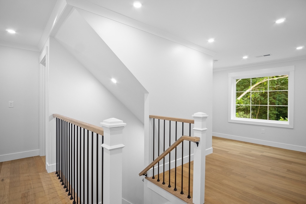 Attleboro, Massachusetts, 02703, United States, 4 Bedrooms Bedrooms, ,3 BathroomsBathrooms,Residential,For Sale,1905664