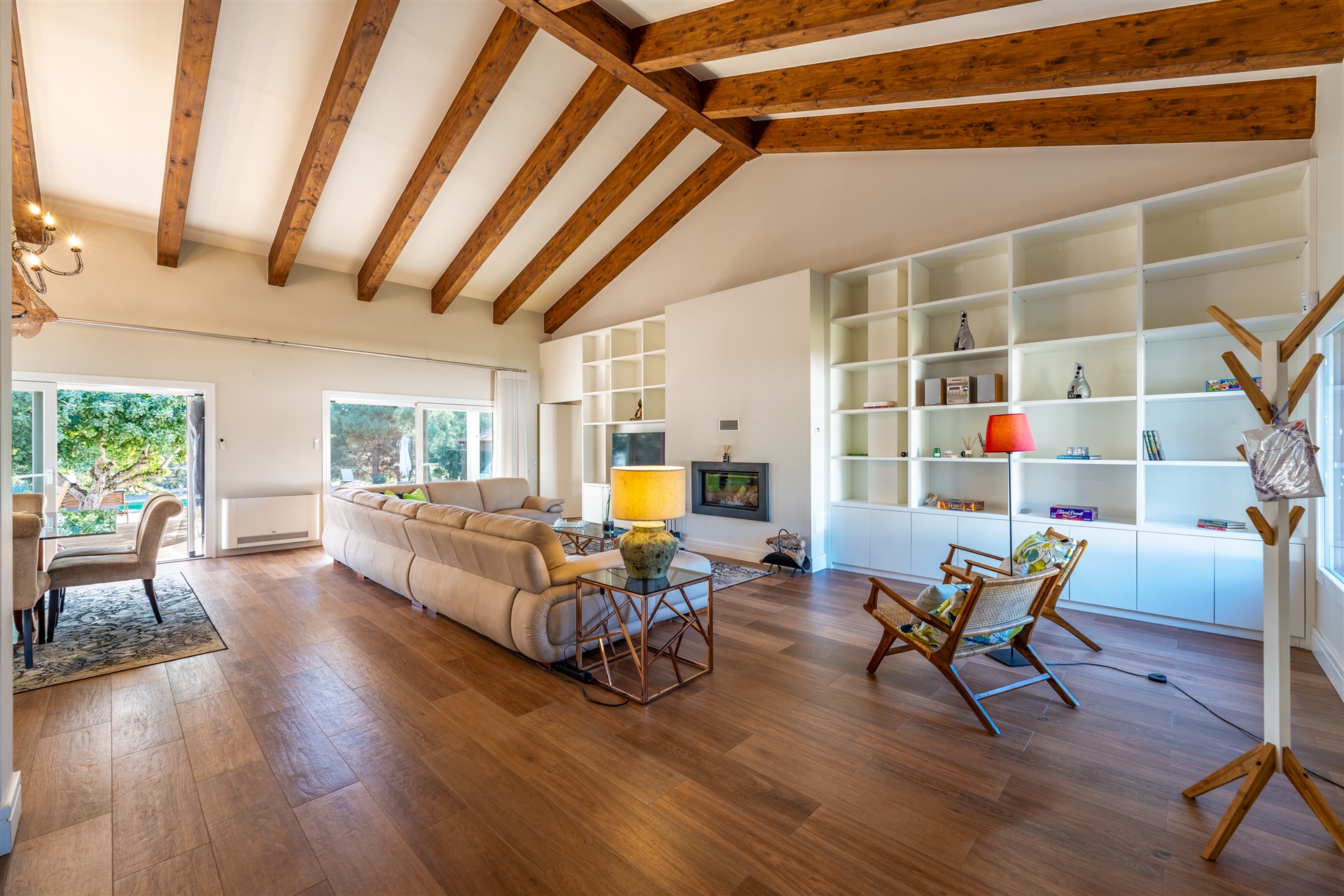  Country Estate, 8 bedrooms, for Sale - 物件實景