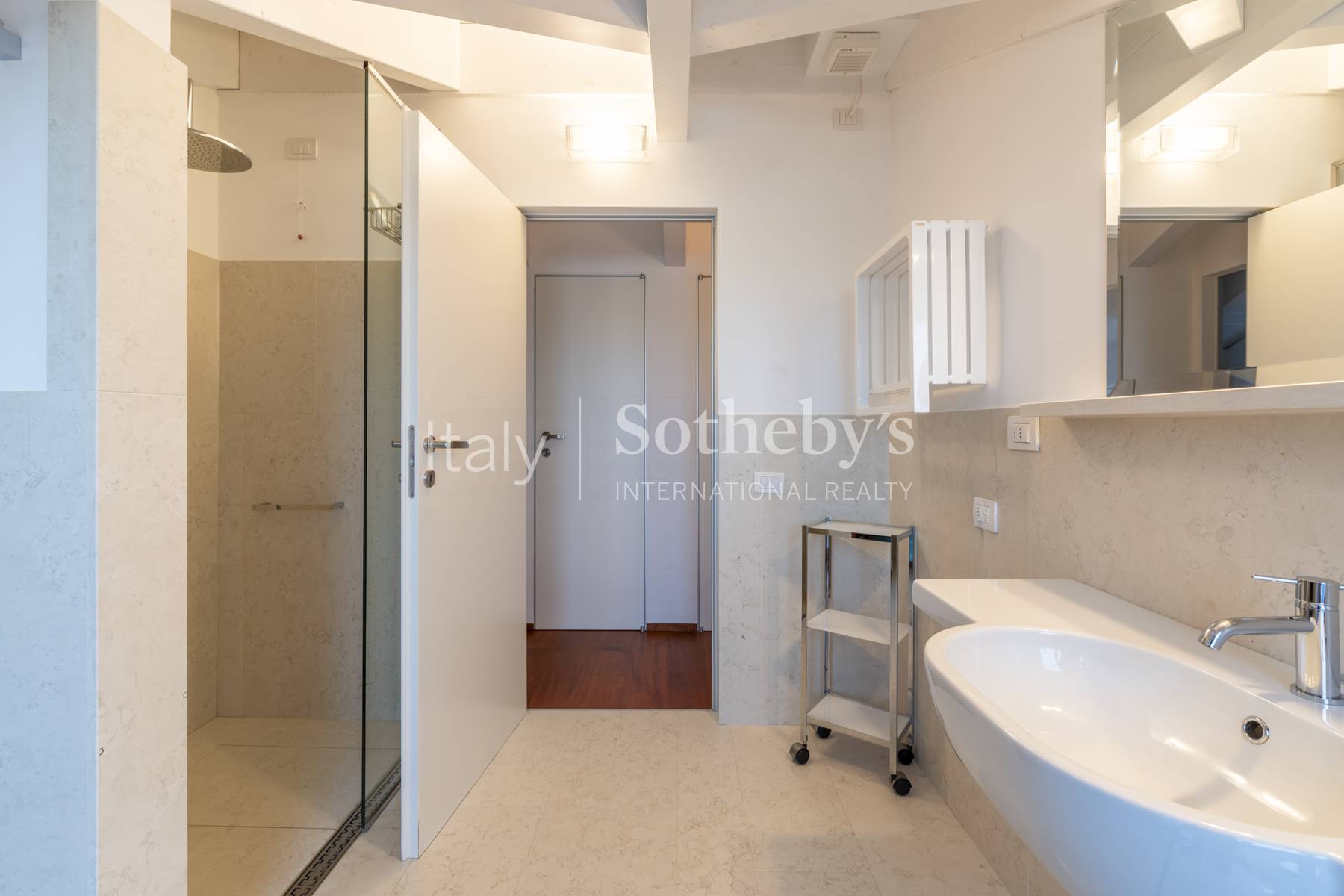  Modern penthouse with spectacular sea view in Grado - 物件實景