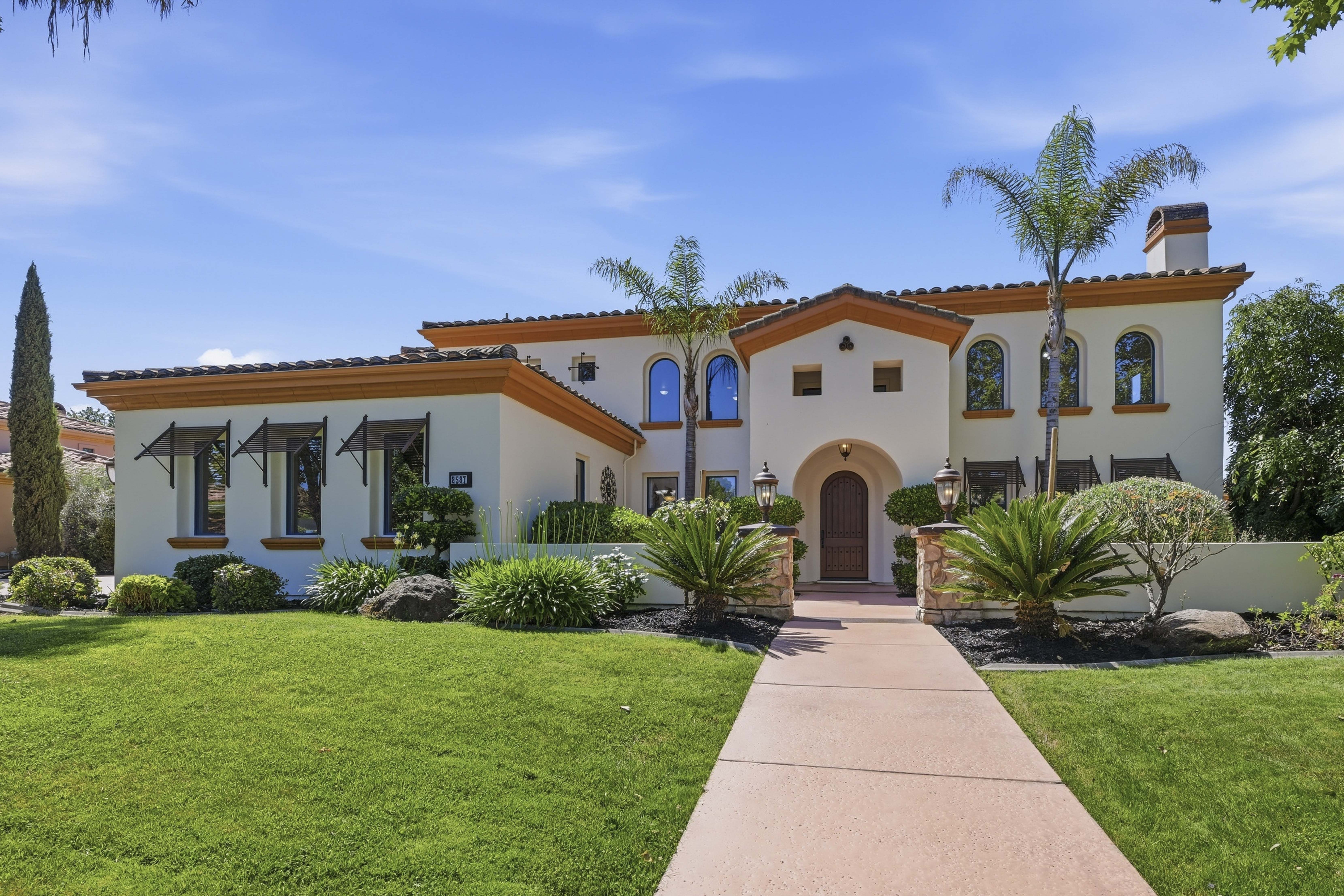  8587 Indianwood Lane, Roseville, CA 95747 - 物件實景