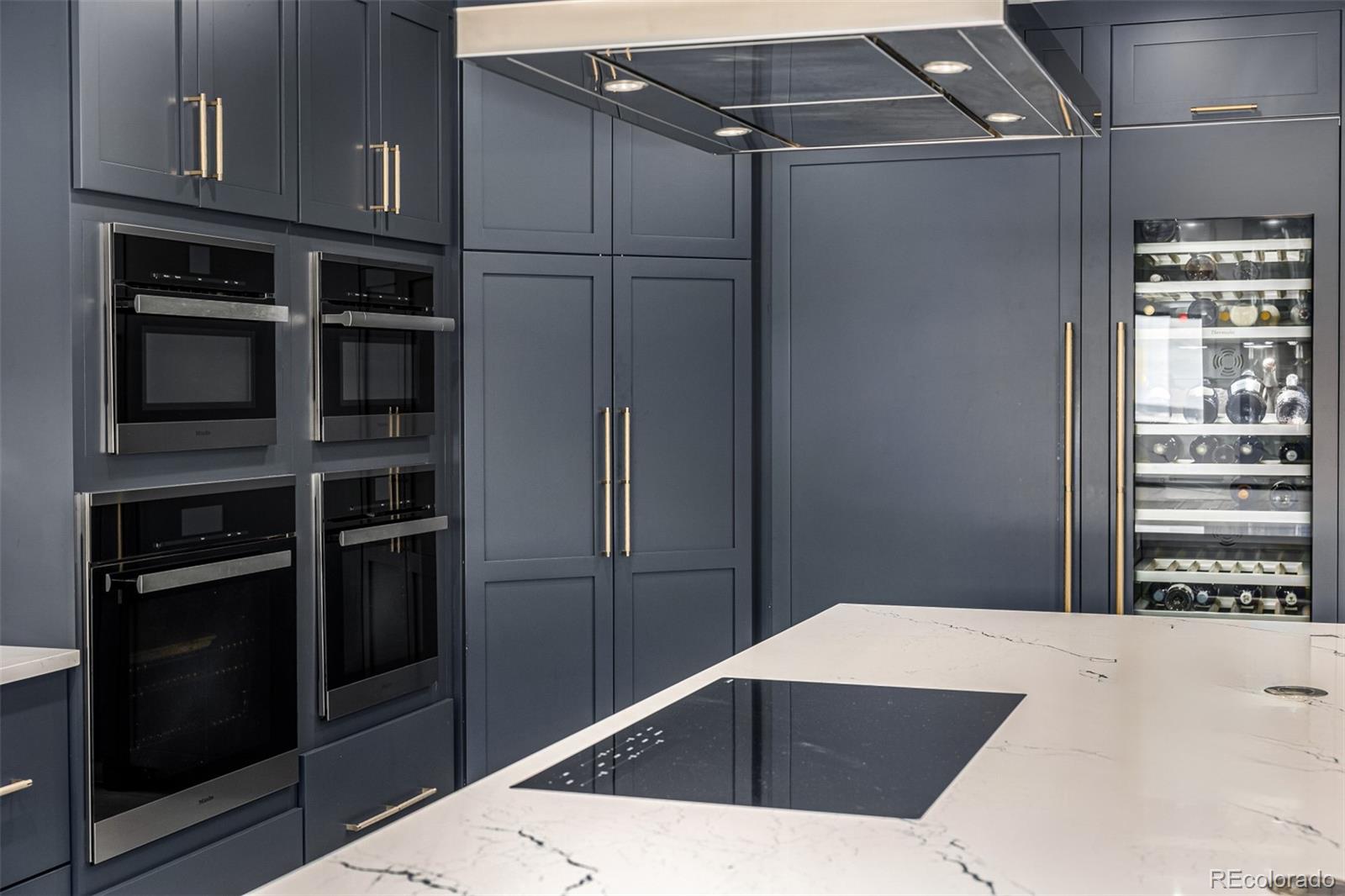 Lone Tree, Colorado, 80124, United States, 6 Bedrooms Bedrooms, ,8 BathroomsBathrooms,Residential,For Sale,1977515