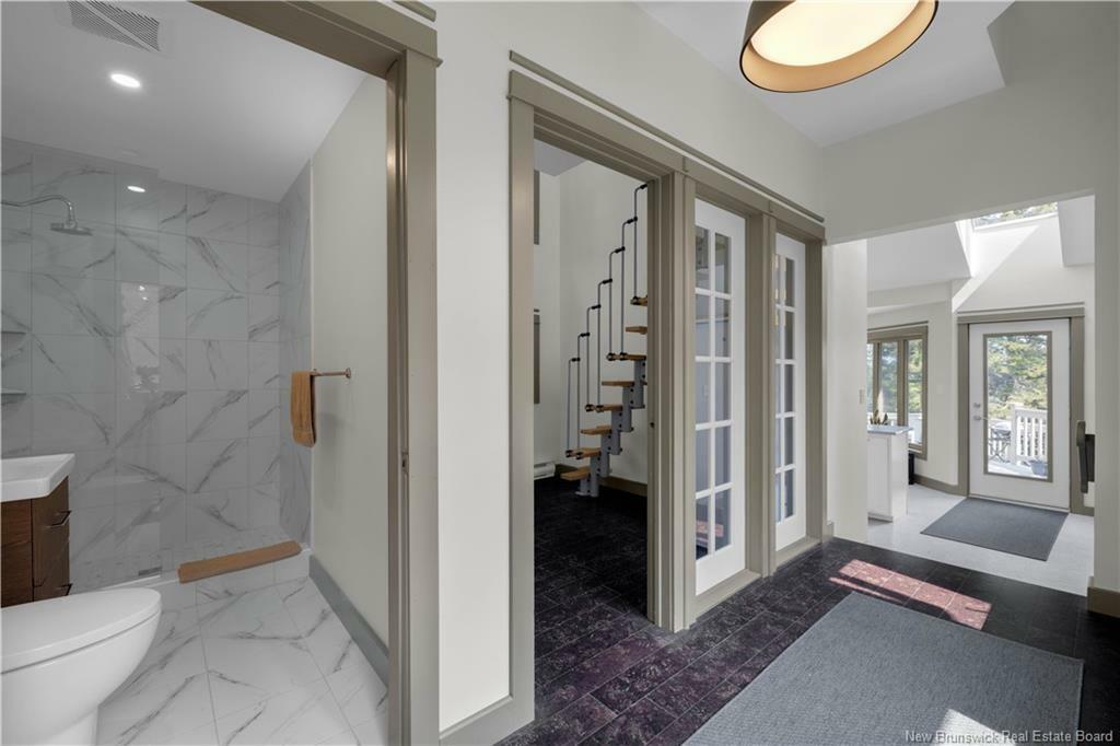 CLIFTON ROYAL, New Brunswick, E5S 1K5, CA, 4 Bedrooms Bedrooms, ,2 BathroomsBathrooms,Residential,For Sale,1875666