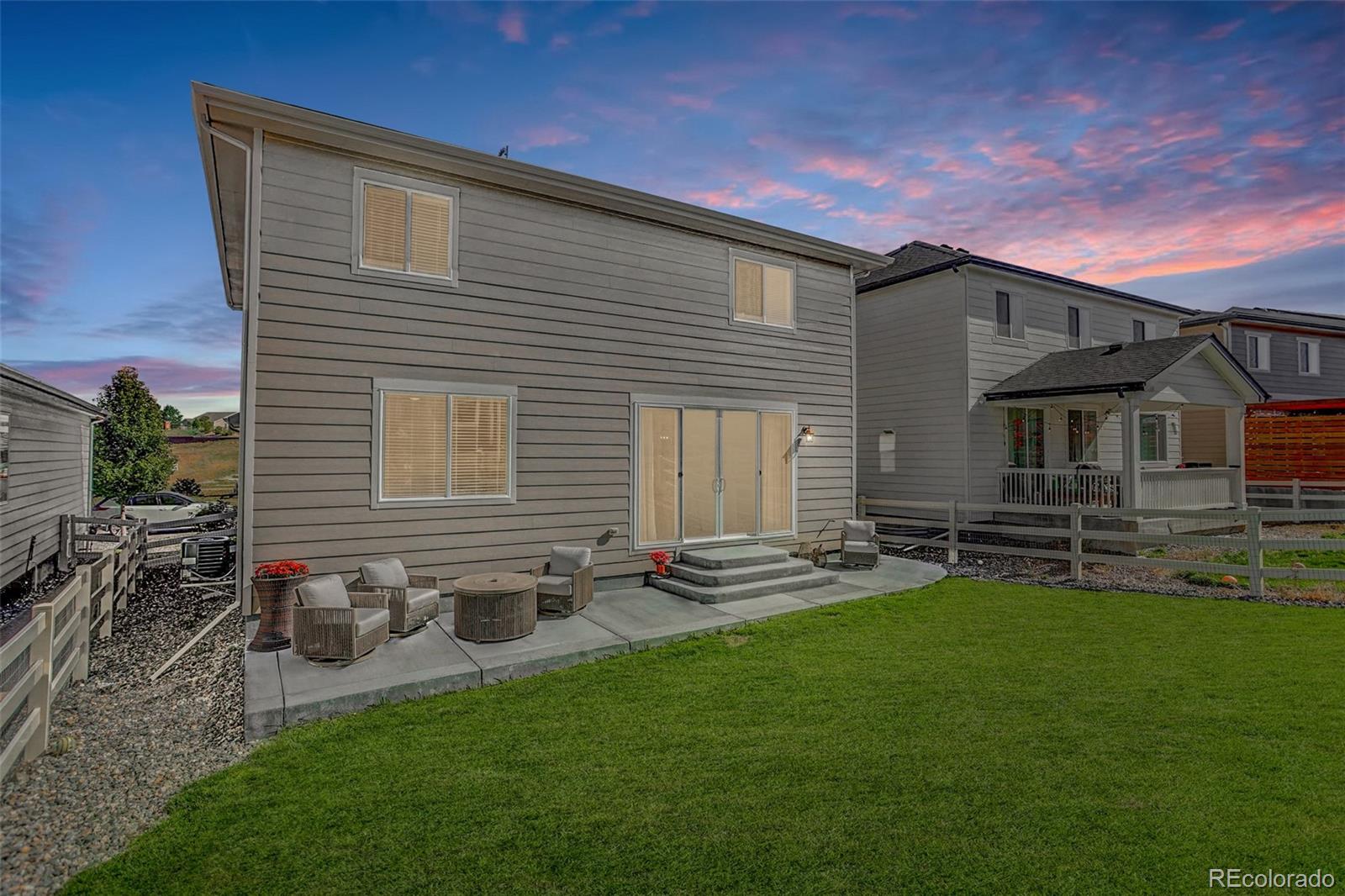 Castle Rock, Colorado, 80104, United States, 3 Bedrooms Bedrooms, ,2 BathroomsBathrooms,Residential,For Sale,1967525