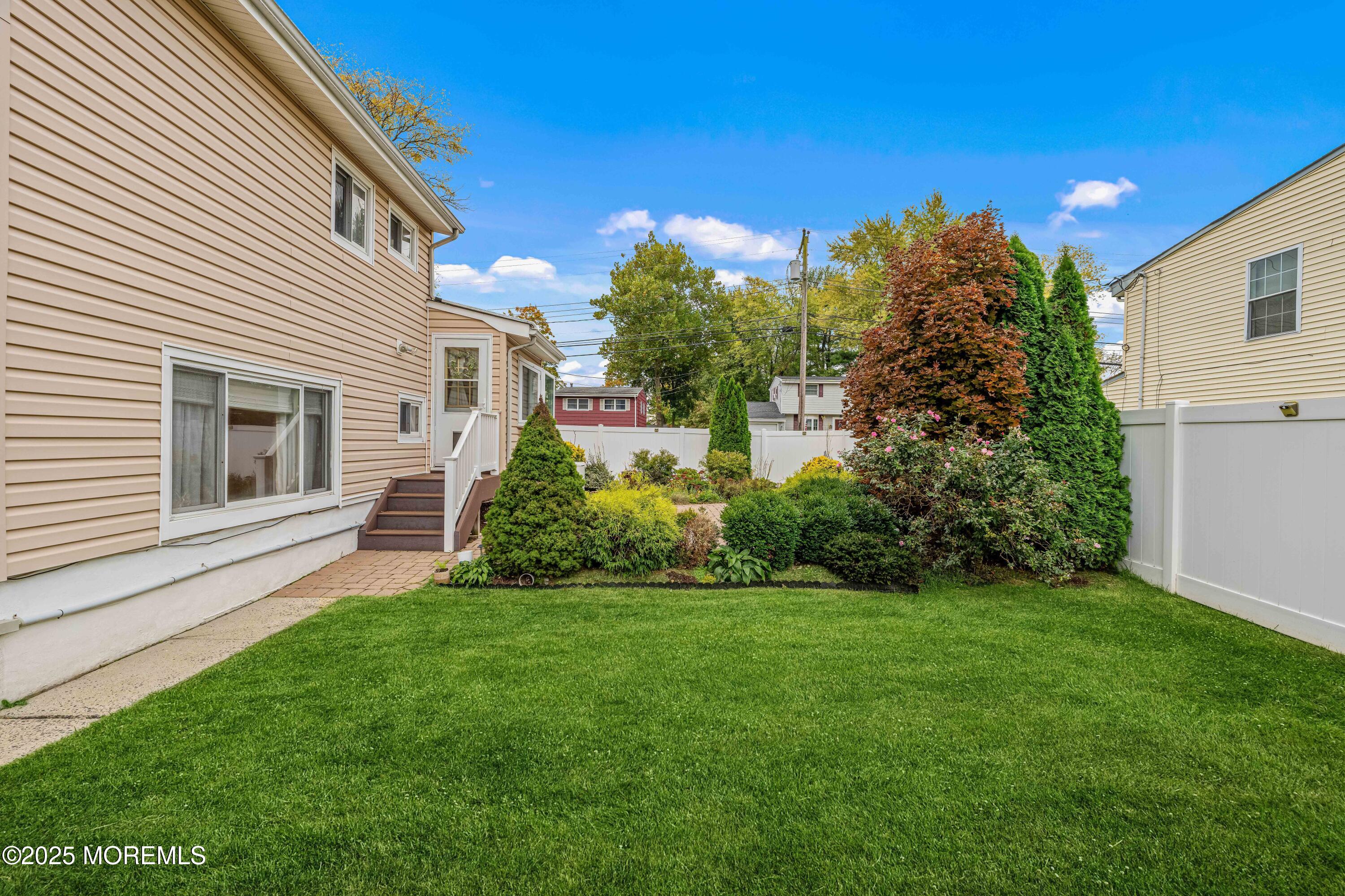 Old Bridge, New Jersey, 08857, United States, 4 Bedrooms Bedrooms, ,2 BathroomsBathrooms,Residential,For Sale,1984027