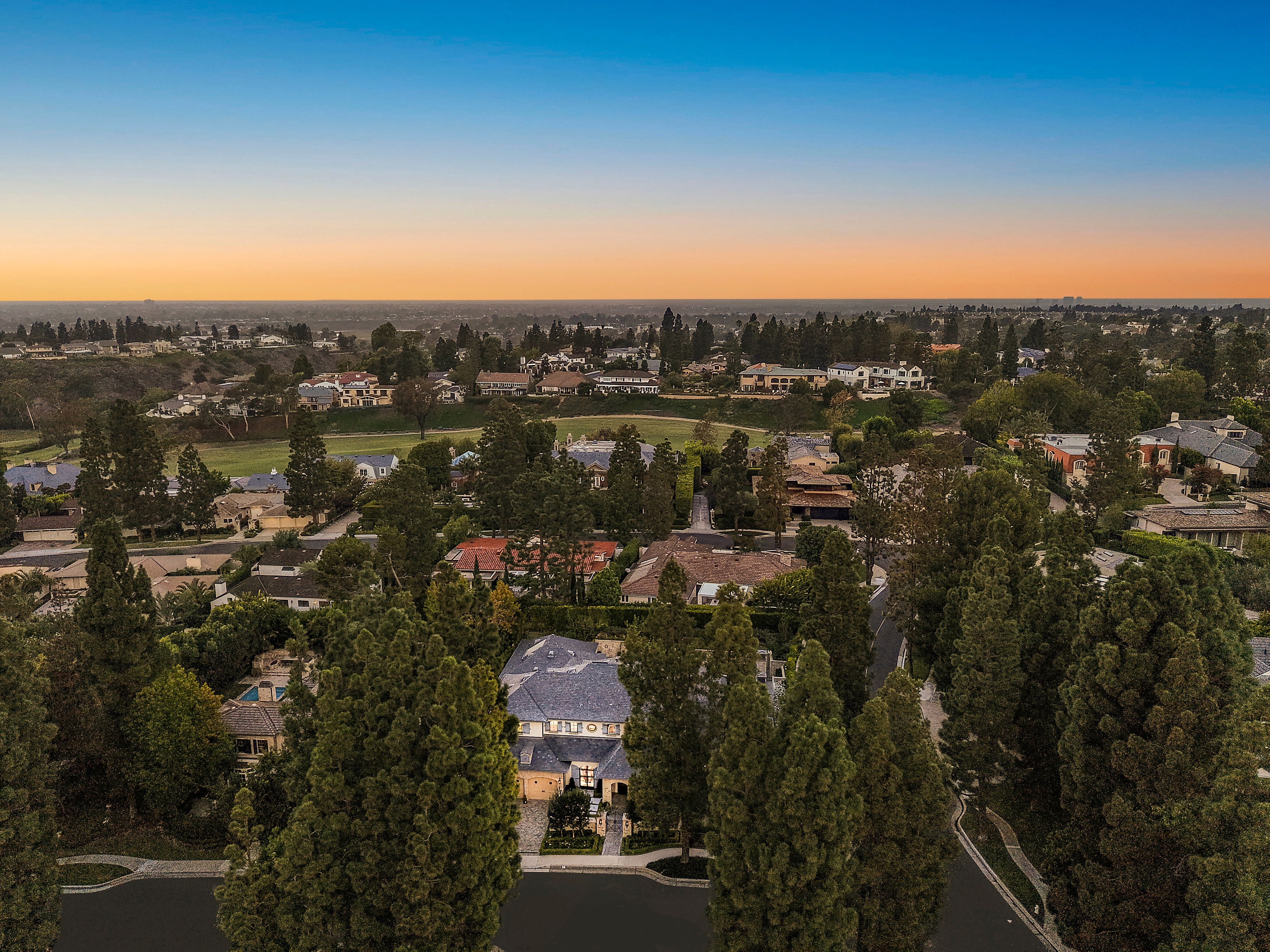  7 Oakmont Lane, Newport Beach, CA 92660 - 物件實景