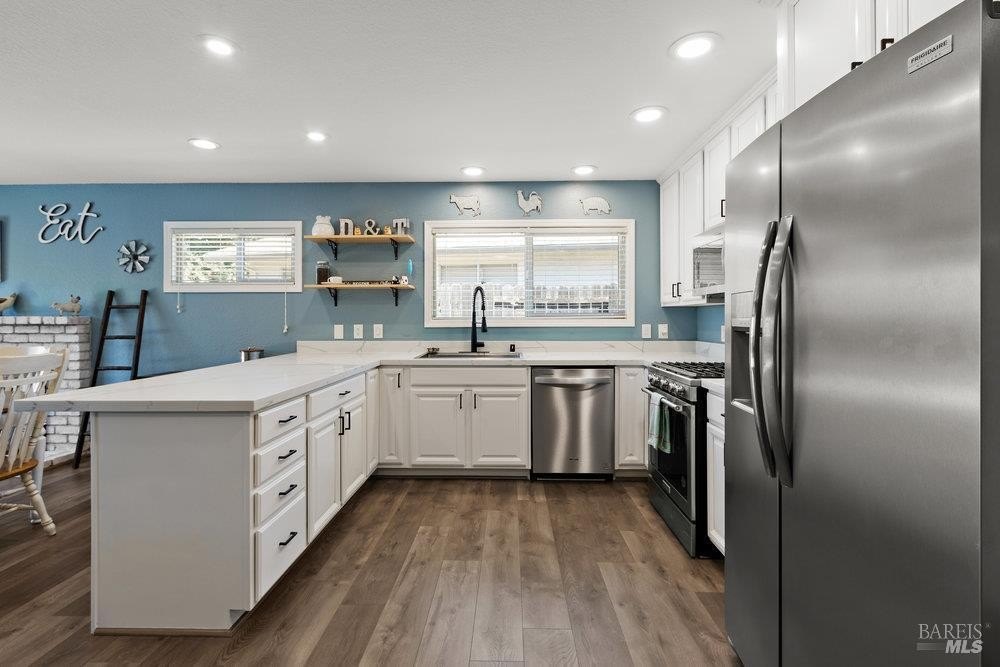 Vacaville, California, 95687, United States, 3 Bedrooms Bedrooms, ,2 BathroomsBathrooms,Residential,For Sale,1940351