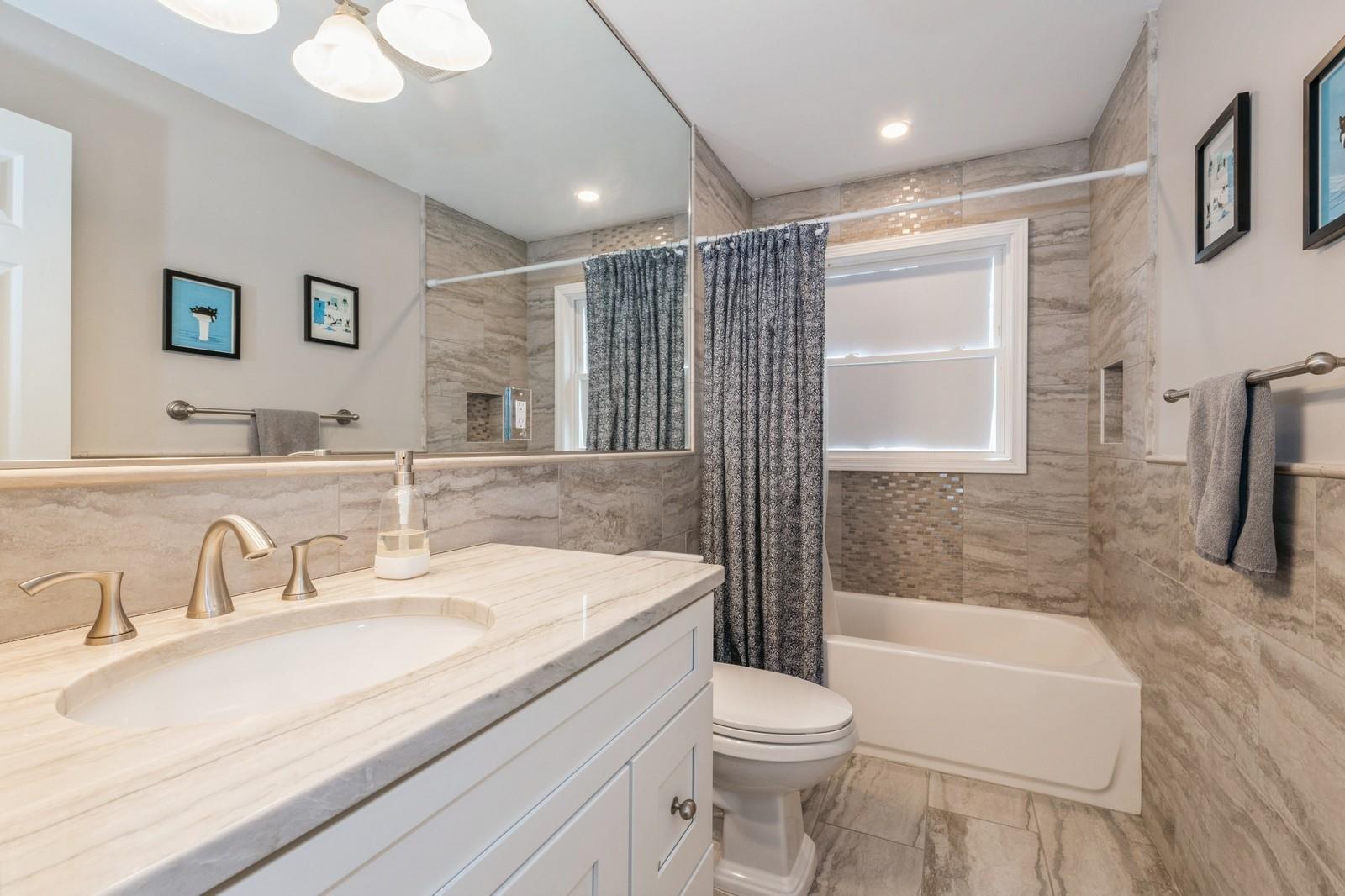 Nesconset, New York, 11767, United States, 3 Bedrooms Bedrooms, ,3 BathroomsBathrooms,Residential,For Sale,1837640