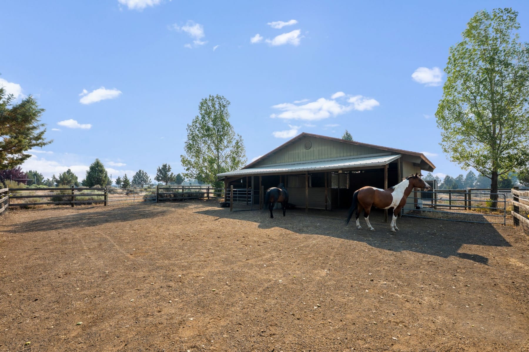  60835 Jennings Road Bend, OR 97702 - 物件實景