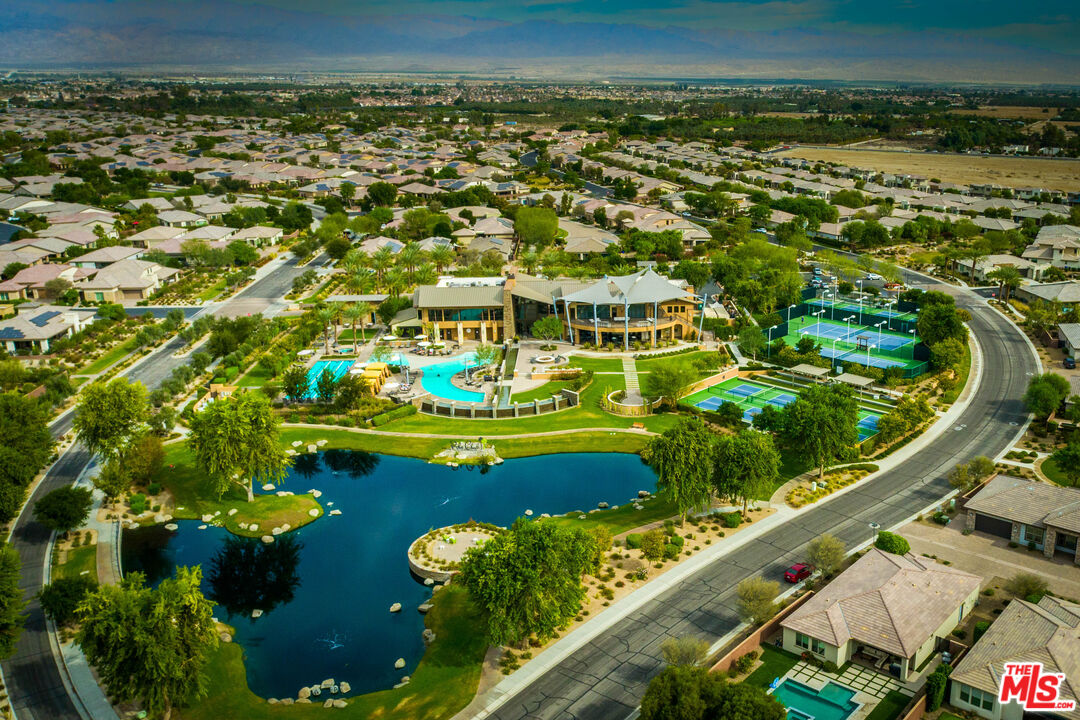 Indio, California, 92201, United States, 2 Bedrooms Bedrooms, ,2 BathroomsBathrooms,Residential,For Sale,2001996