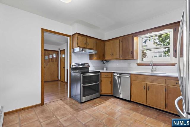 Clifton, New Jersey, 07013, United States, 3 Bedrooms Bedrooms, ,1 BathroomBathrooms,Residential,For Sale,1927701