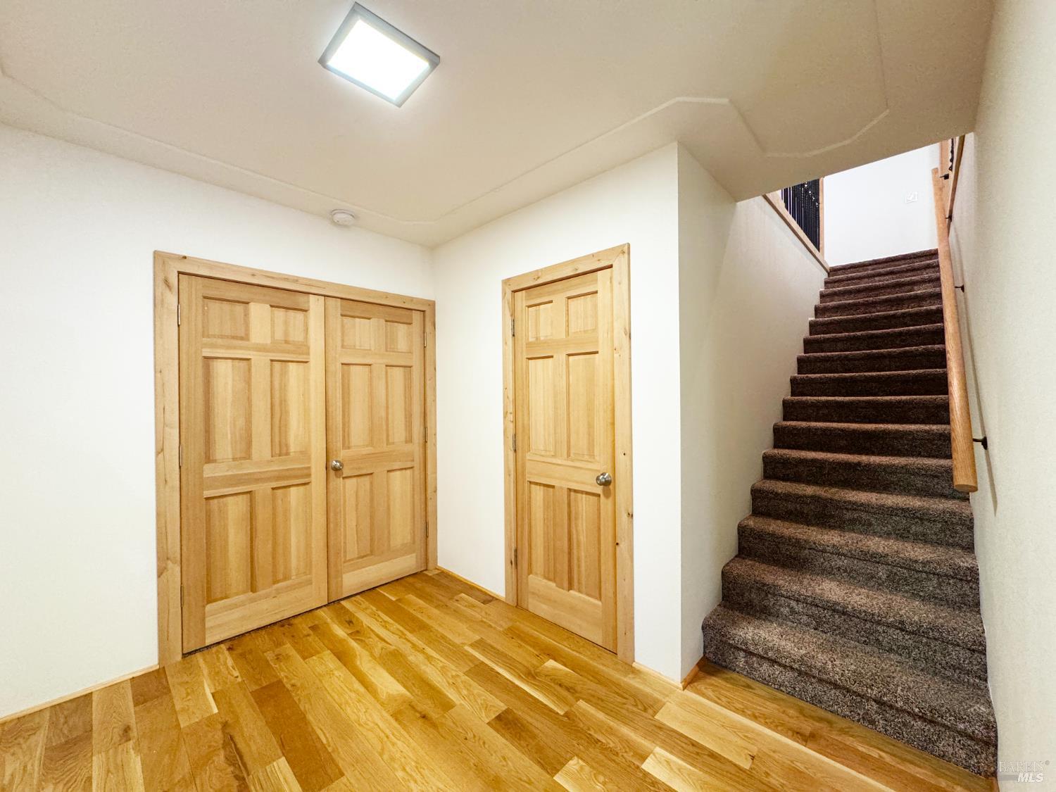 Willits, California, 95490, United States, 2 Bedrooms Bedrooms, ,2 BathroomsBathrooms,Residential,For Sale,1981529