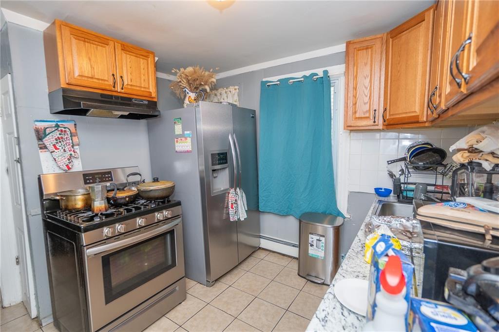 Providence, Rhode Island, 02907, United States, 9 Bedrooms Bedrooms, ,3 BathroomsBathrooms,Residential,For Sale,1931213
