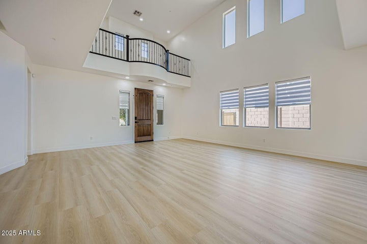 Peoria, Arizona, 85383, United States, 4 Bedrooms Bedrooms, ,4 BathroomsBathrooms,Residential,For Sale,1993879