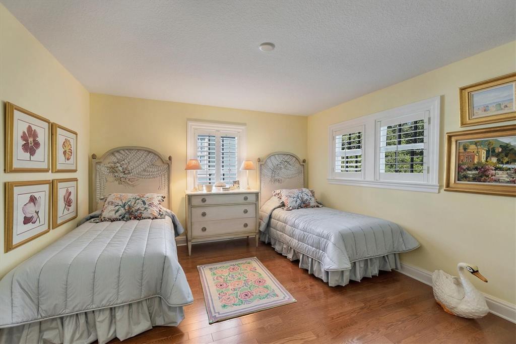 Sarasota, Florida, 34236, United States, 3 Bedrooms Bedrooms, ,3 BathroomsBathrooms,Residential,For Sale,1995531