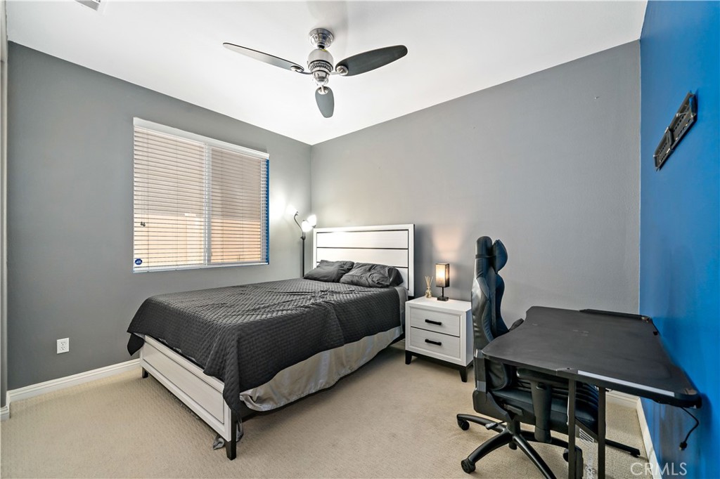 Lake Elsinore, California, 92530, United States, 5 Bedrooms Bedrooms, ,3 BathroomsBathrooms,Residential,For Sale,1881678