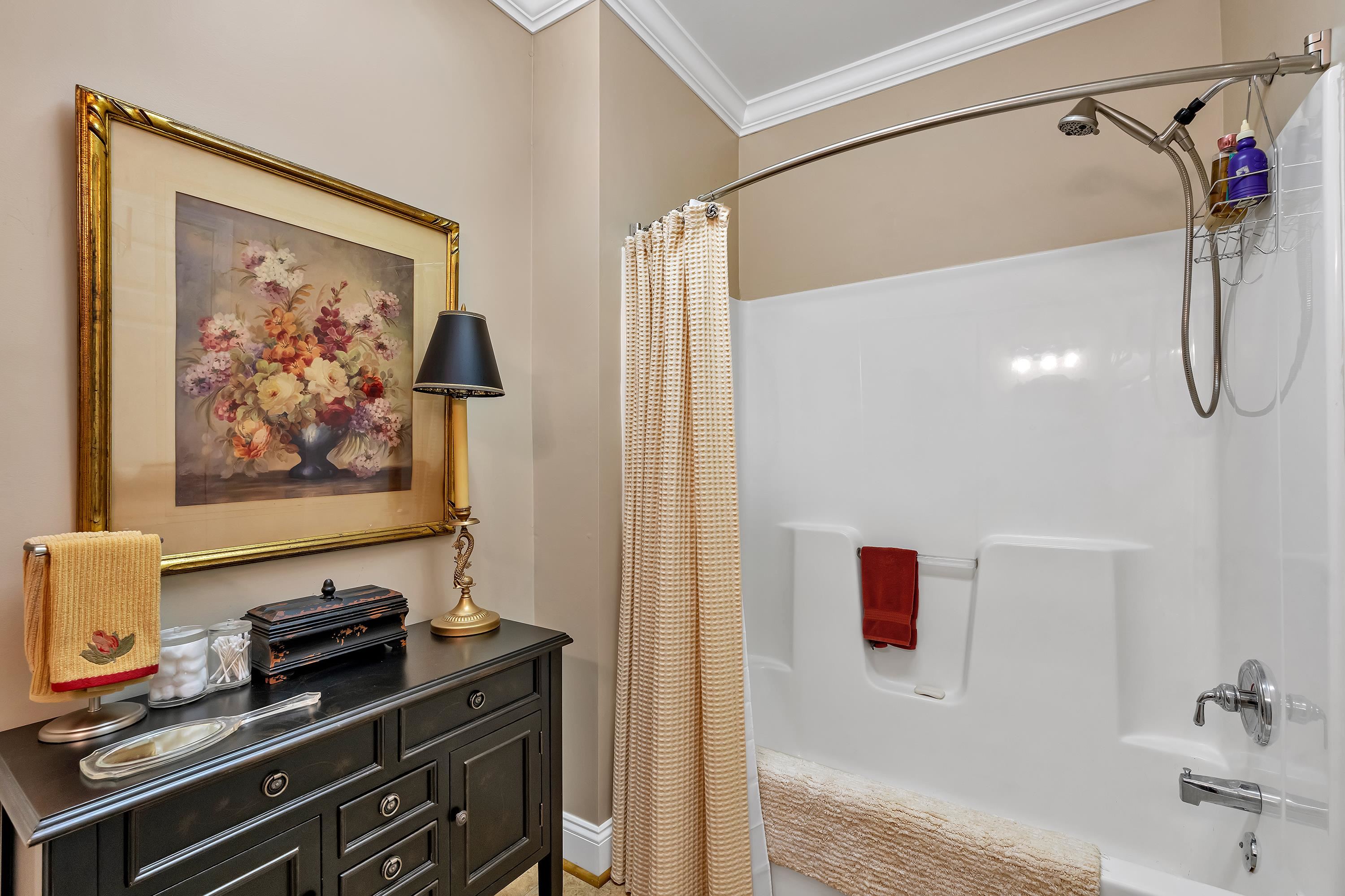 Pauline, South Carolina, 29374, United States, 4 Bedrooms Bedrooms, ,4 BathroomsBathrooms,Residential,For Sale,1847772