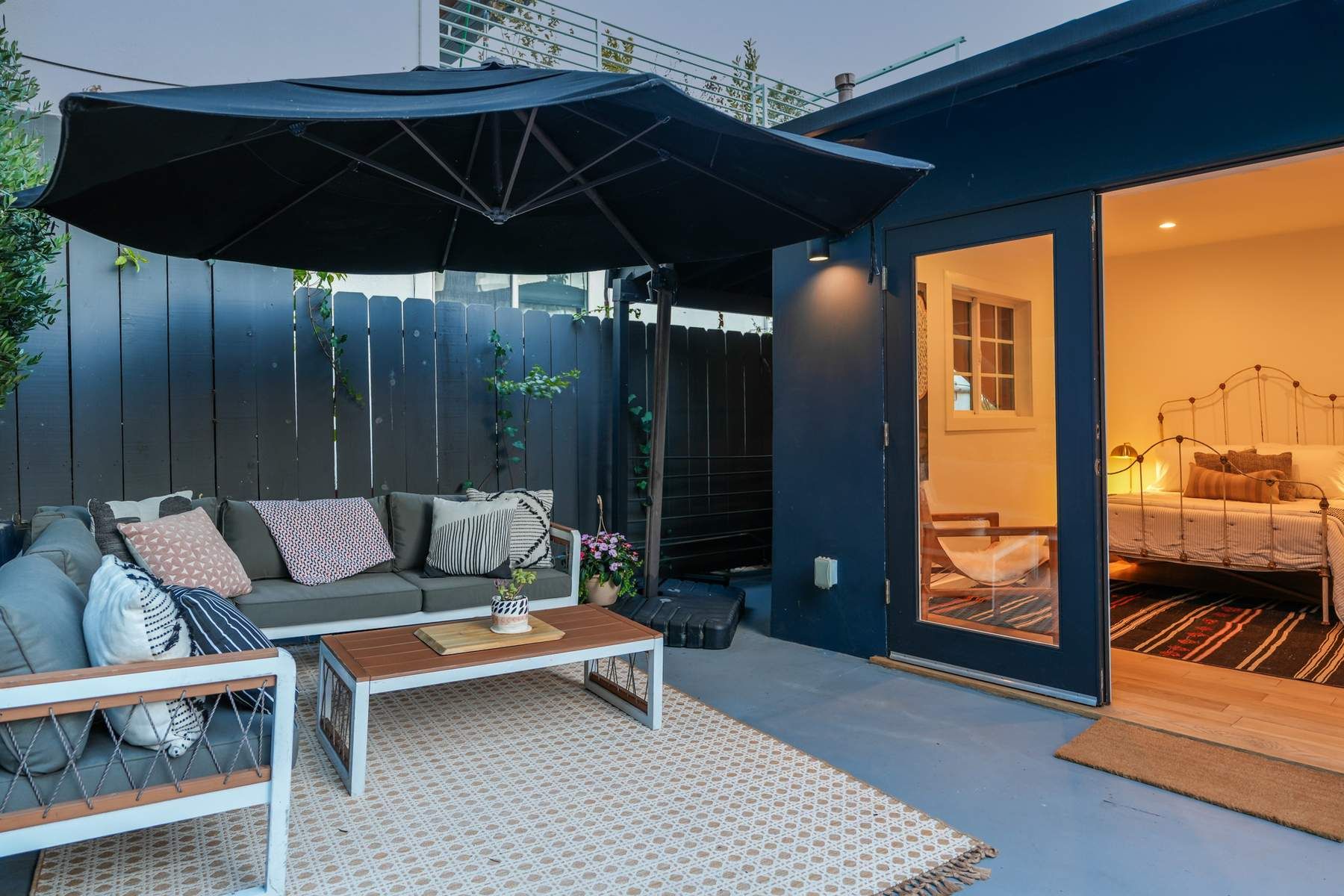  1601 Redesdale Avenue - 物件實景