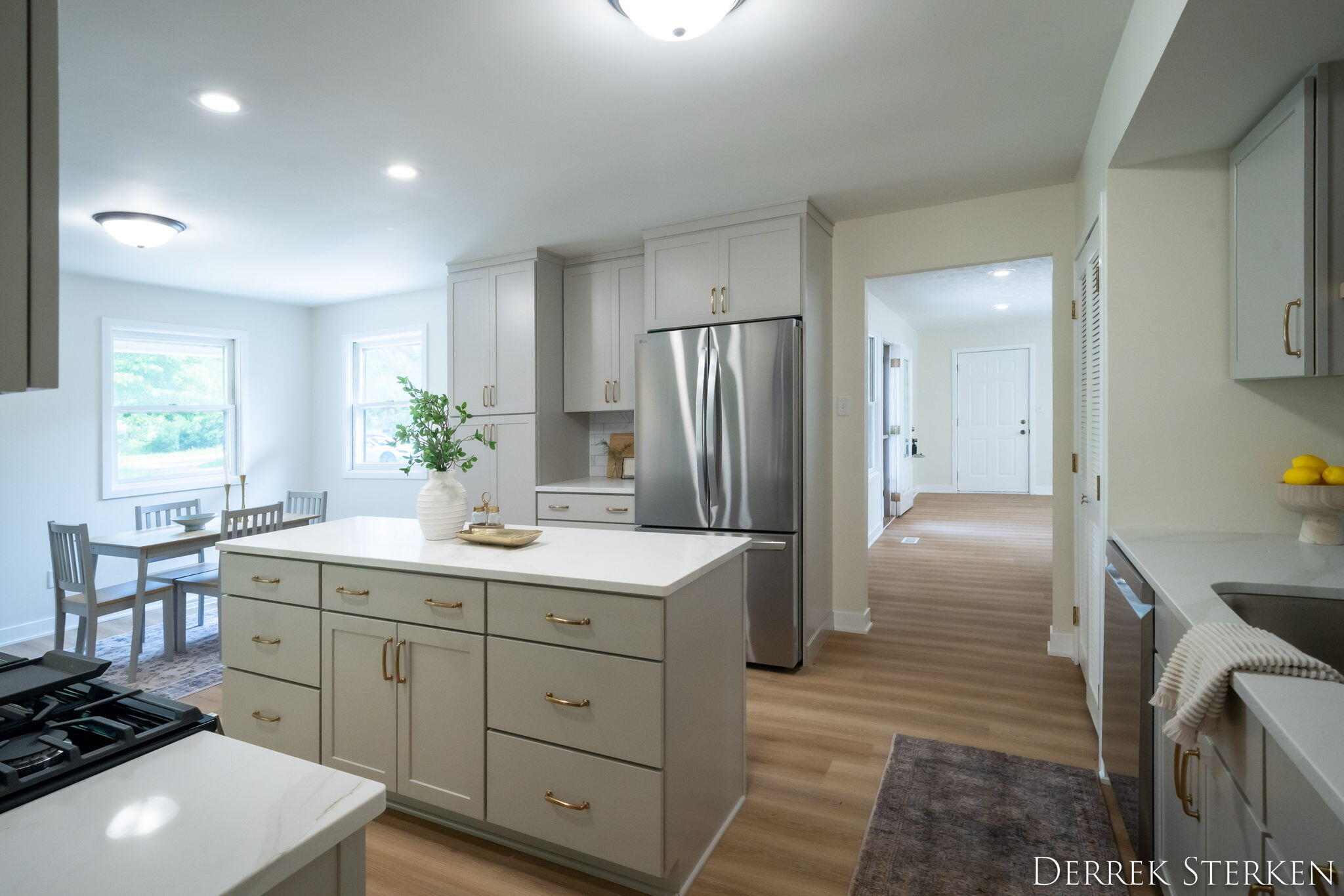 Saugatuck, Michigan, 49453, United States, 3 Bedrooms Bedrooms, ,2 BathroomsBathrooms,Residential,For Sale,1970300