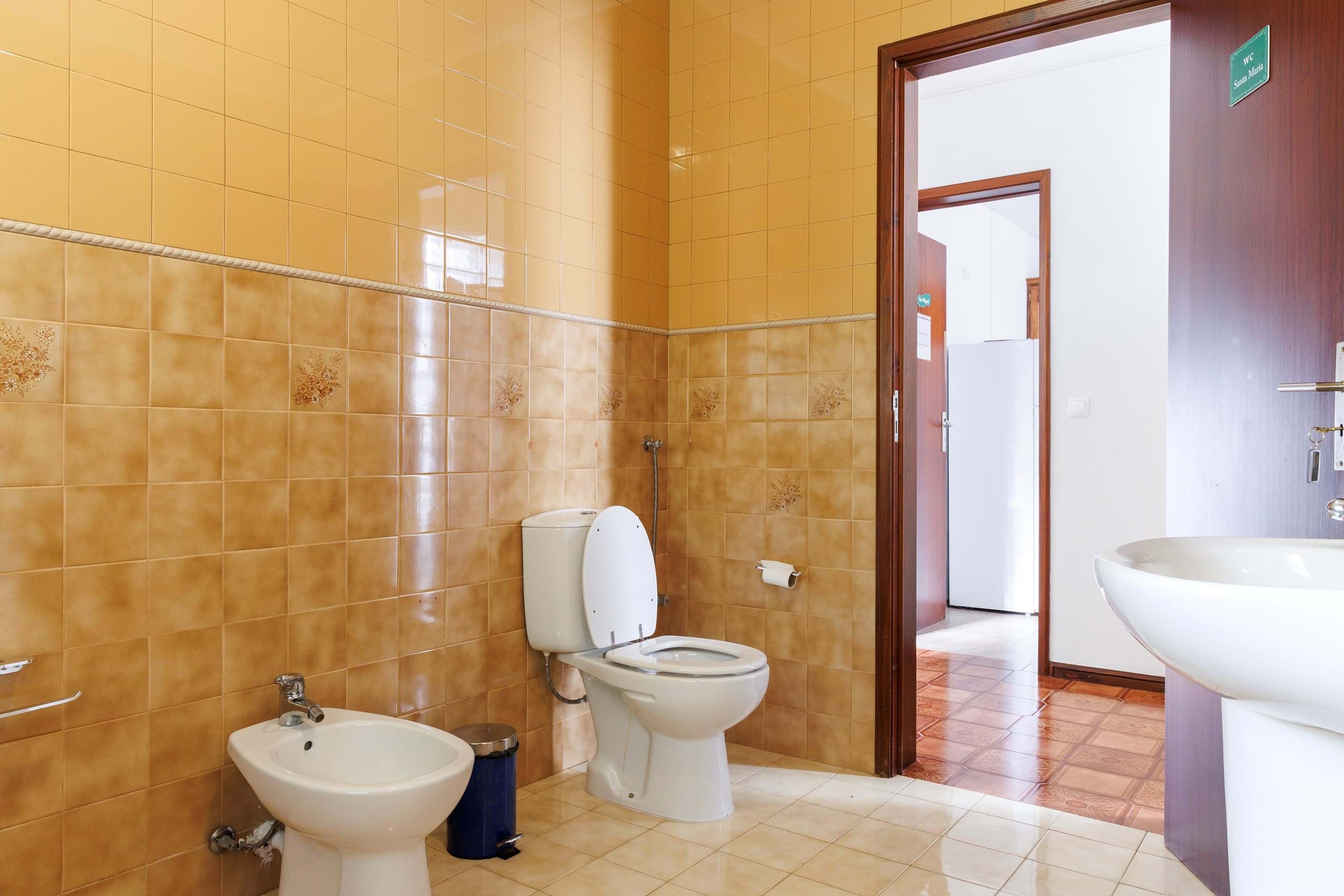 Vila Franca do Campo, Ilha de São Miguel, 9680-460, PT, 7 Bedrooms Bedrooms, ,7 BathroomsBathrooms,Residential,For Sale,1948896