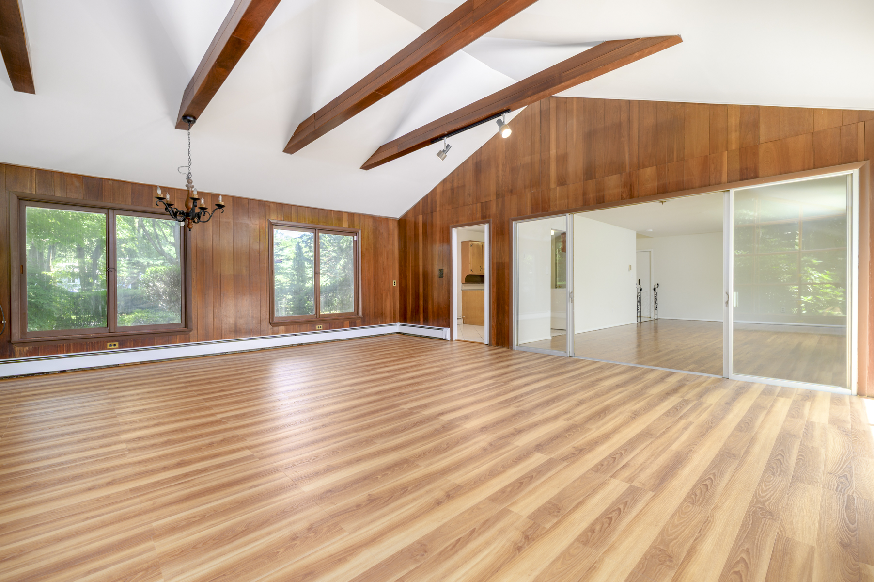  Charming Home on Quiet Cul-de-Sac in Cranbury - 物件實景