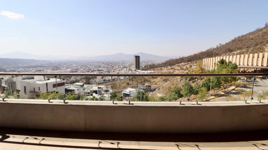 Lindavista, Morelia, Michoacán de Ocampo, 58254, Mexico, 4 Bedrooms Bedrooms, ,4 BathroomsBathrooms,Residential,For Sale,Lindavista,1479181