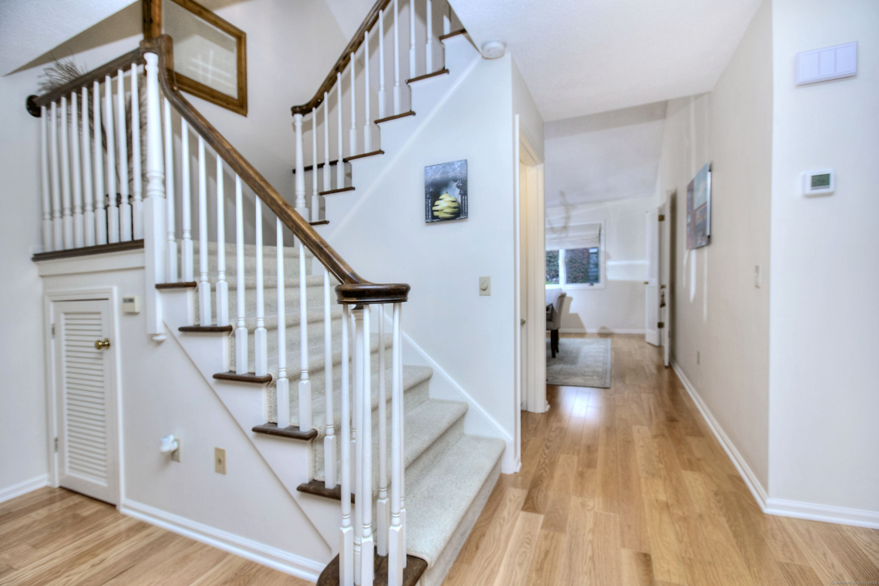 Westport, Connecticut, 06880, United States, 2 Bedrooms Bedrooms, ,3 BathroomsBathrooms,Residential,For Sale,1988257