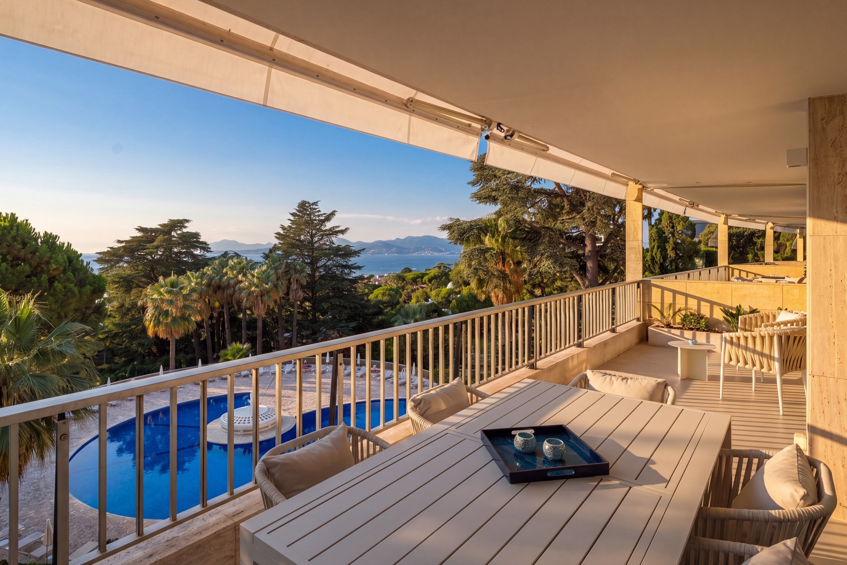  Cannes La Californie: Renovated 122 sq.m apartment with sea views and terrace - 物件實景