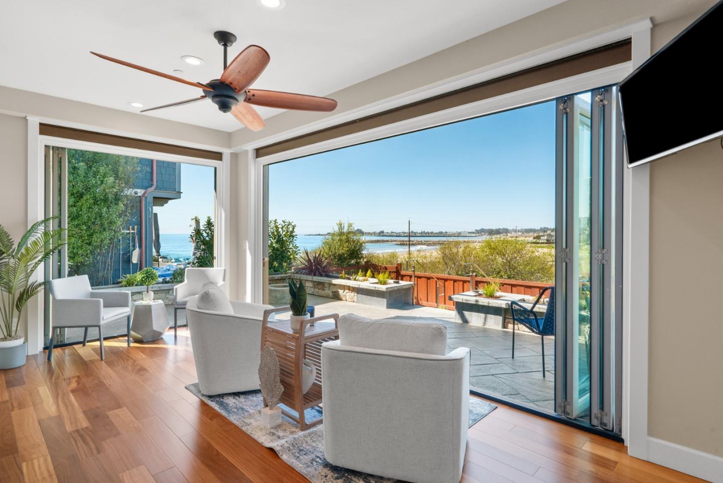 Santa Cruz, California, 95062, United States, 3 Bedrooms Bedrooms, ,3 BathroomsBathrooms,Residential,For Sale,1738627
