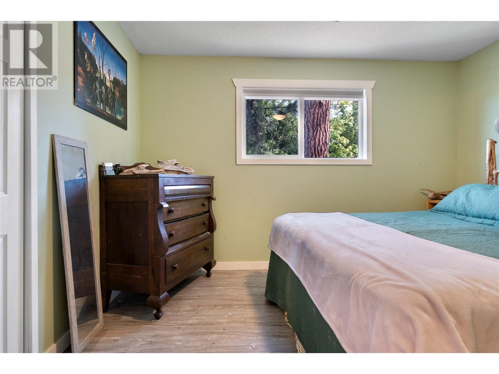 LAKE COUNTRY, British Columbia, V4V 1W2, CA, 4 Bedrooms Bedrooms, ,2 BathroomsBathrooms,Residential,For Sale,1896793